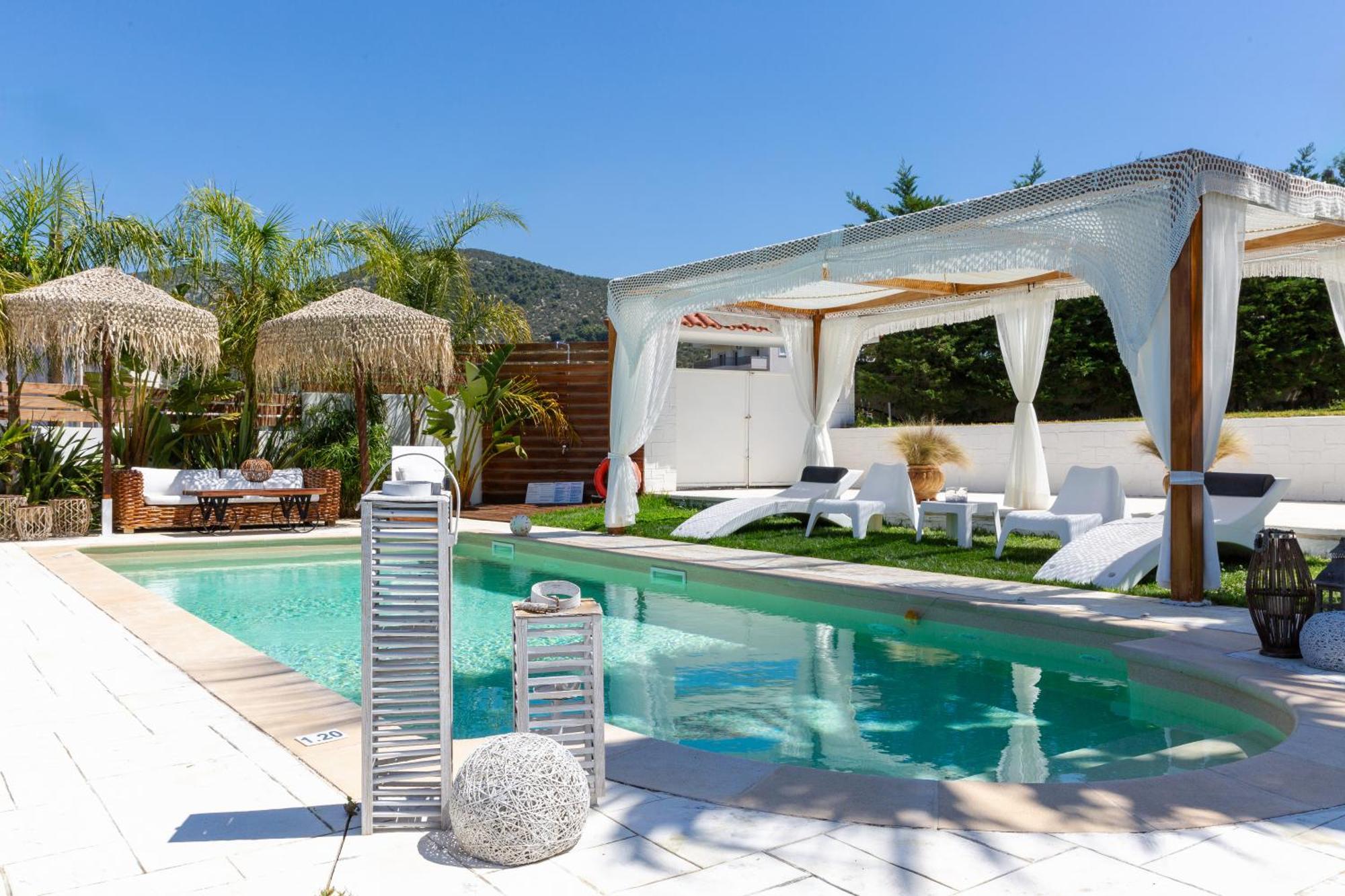 Mary's Villa Nea Artaki