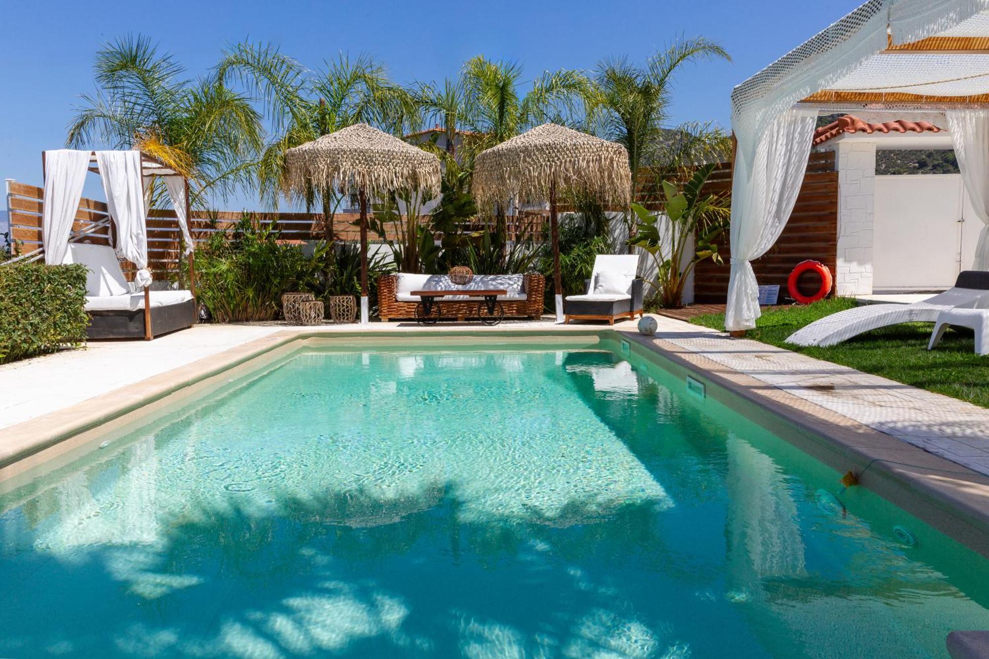 Villa Mary's Nea Artaki