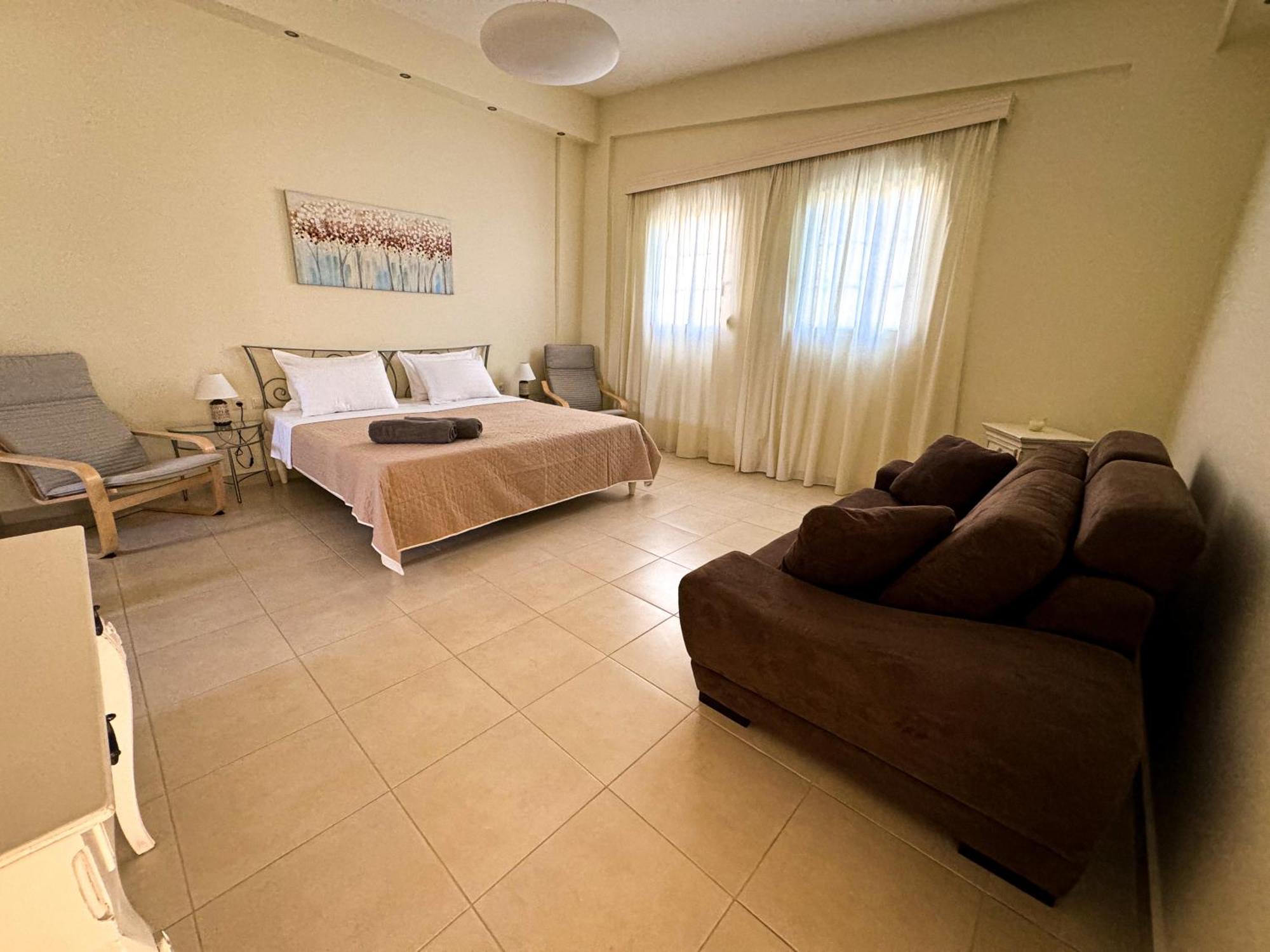 Nostrana Village Apartment *