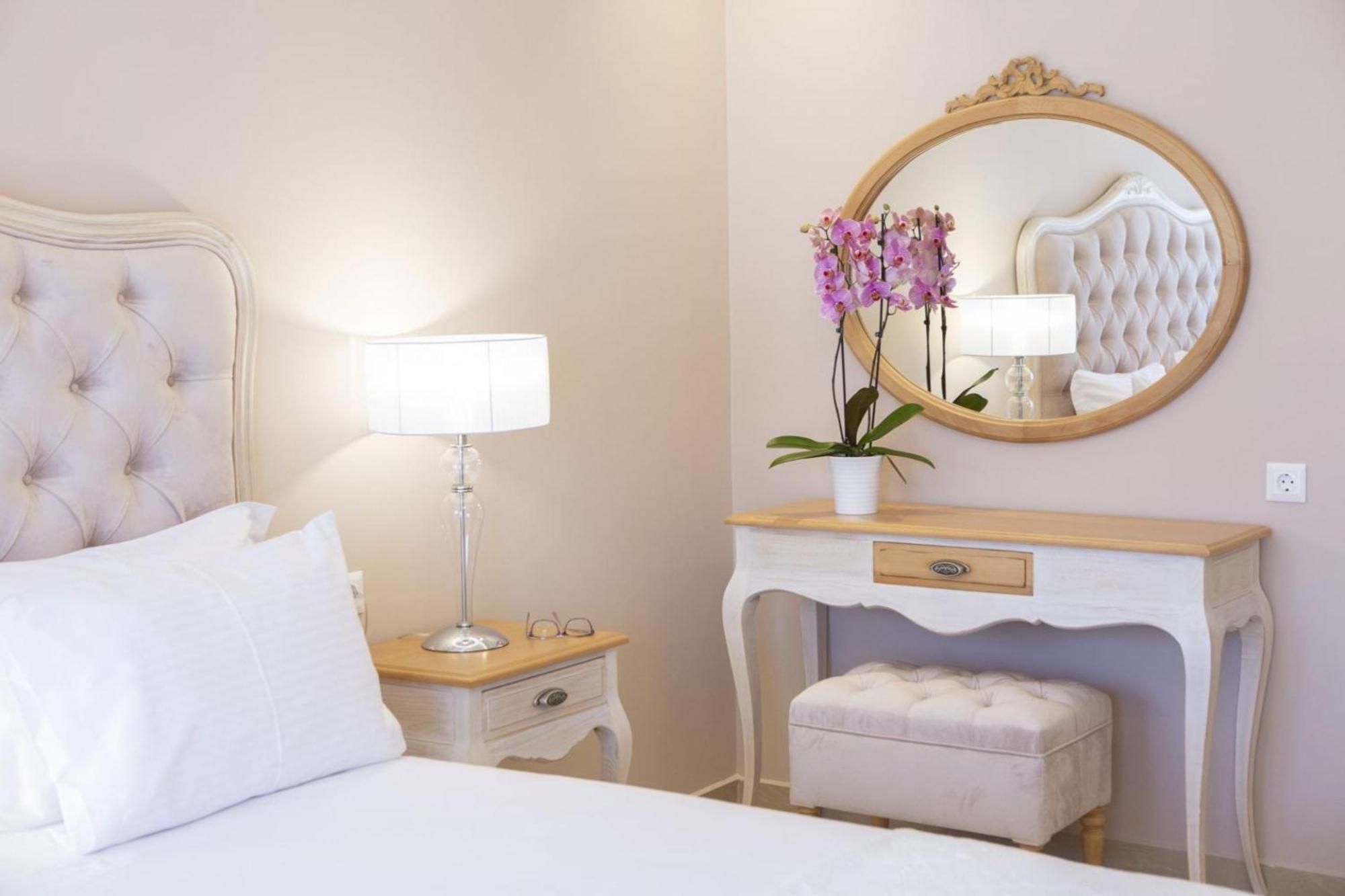 Vk Luxury - Private Parking - Adults Only Apartment
