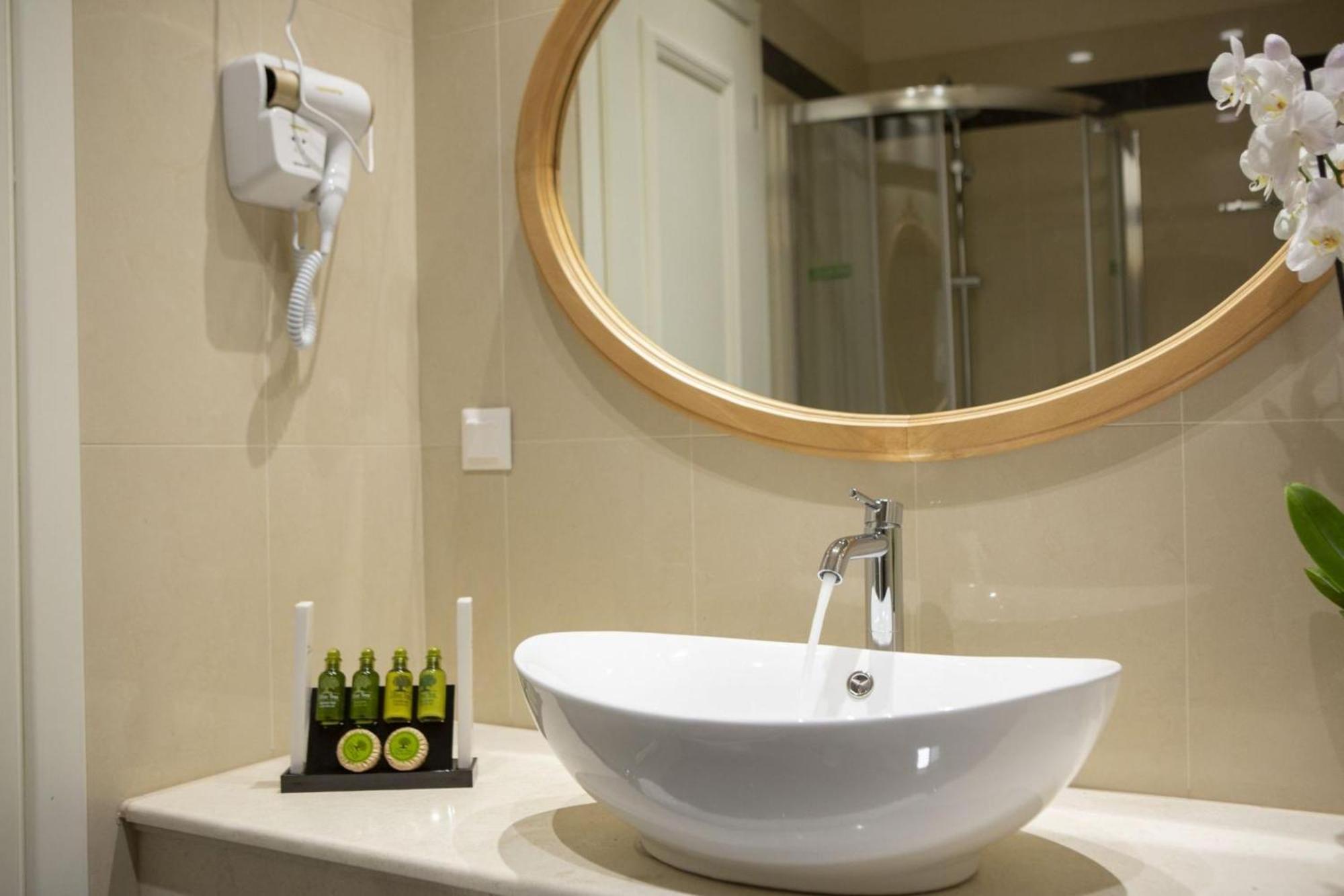 Vk Luxury - Private Parking - Adults Only Apartment *
