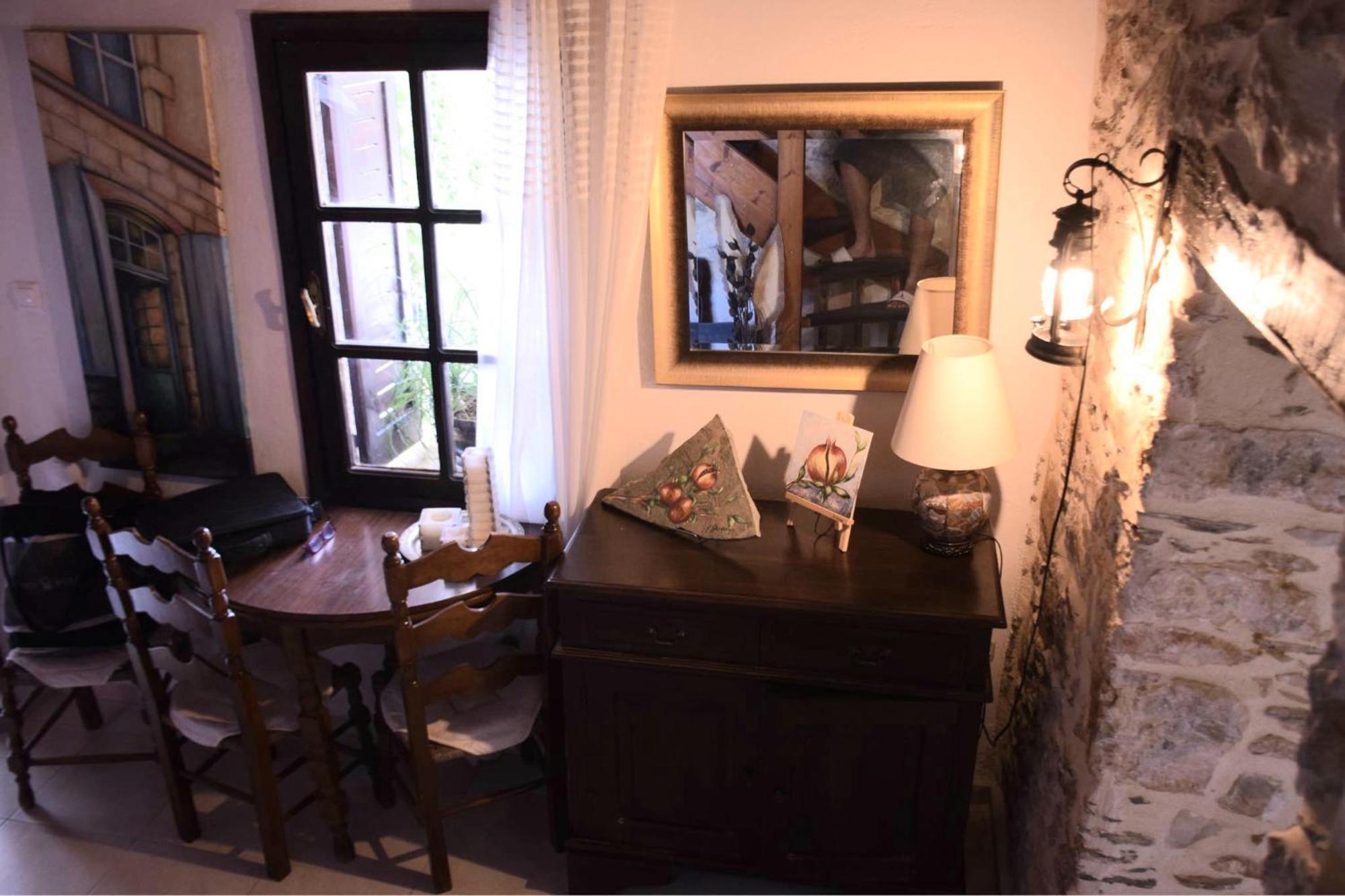 Holiday home πετροχτιστο αρχοντικό με υπεροχή θεα *