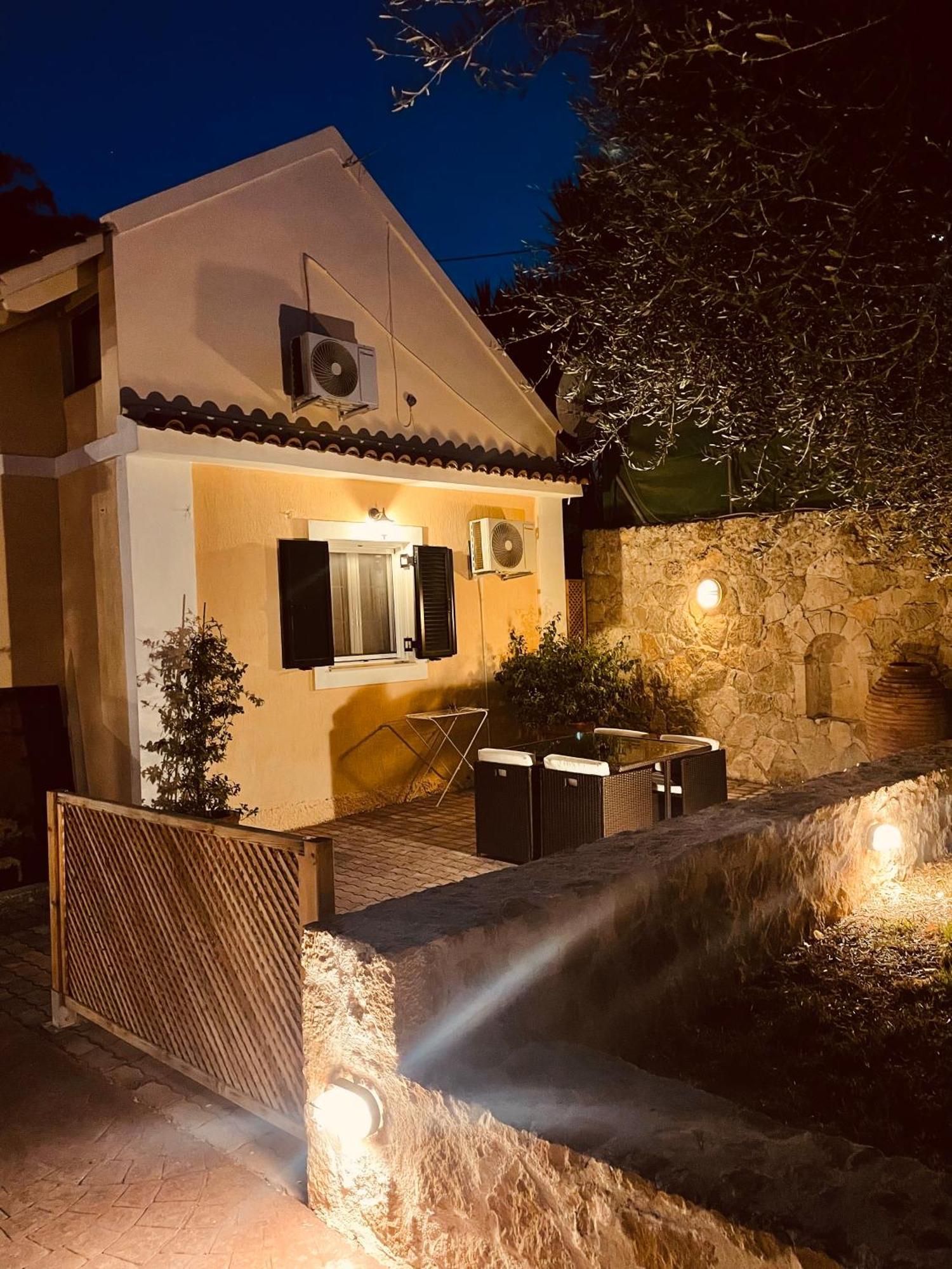 Theros Retreat Spartia (Kefalonia)