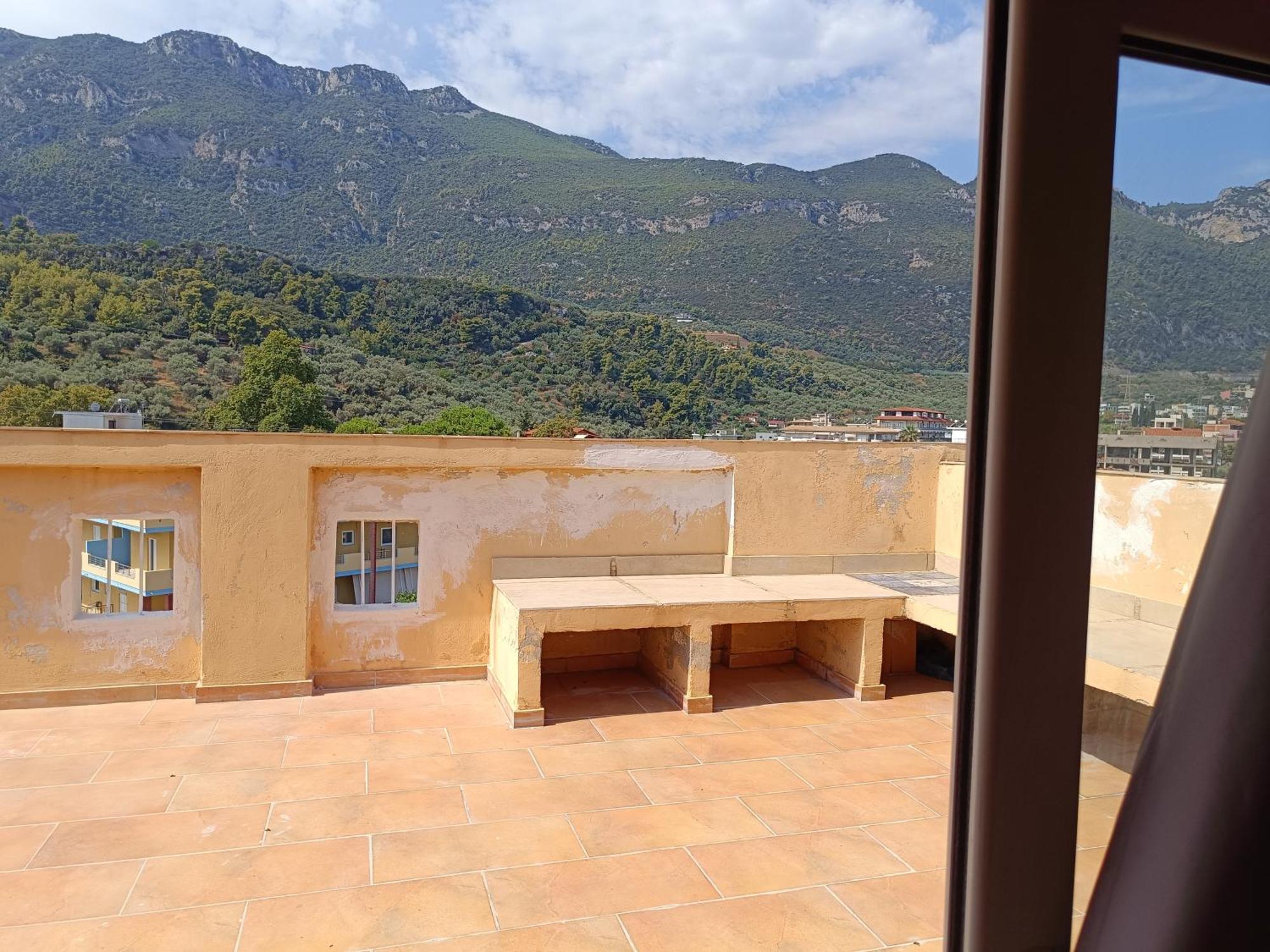 Mare E Monti2 Apartment