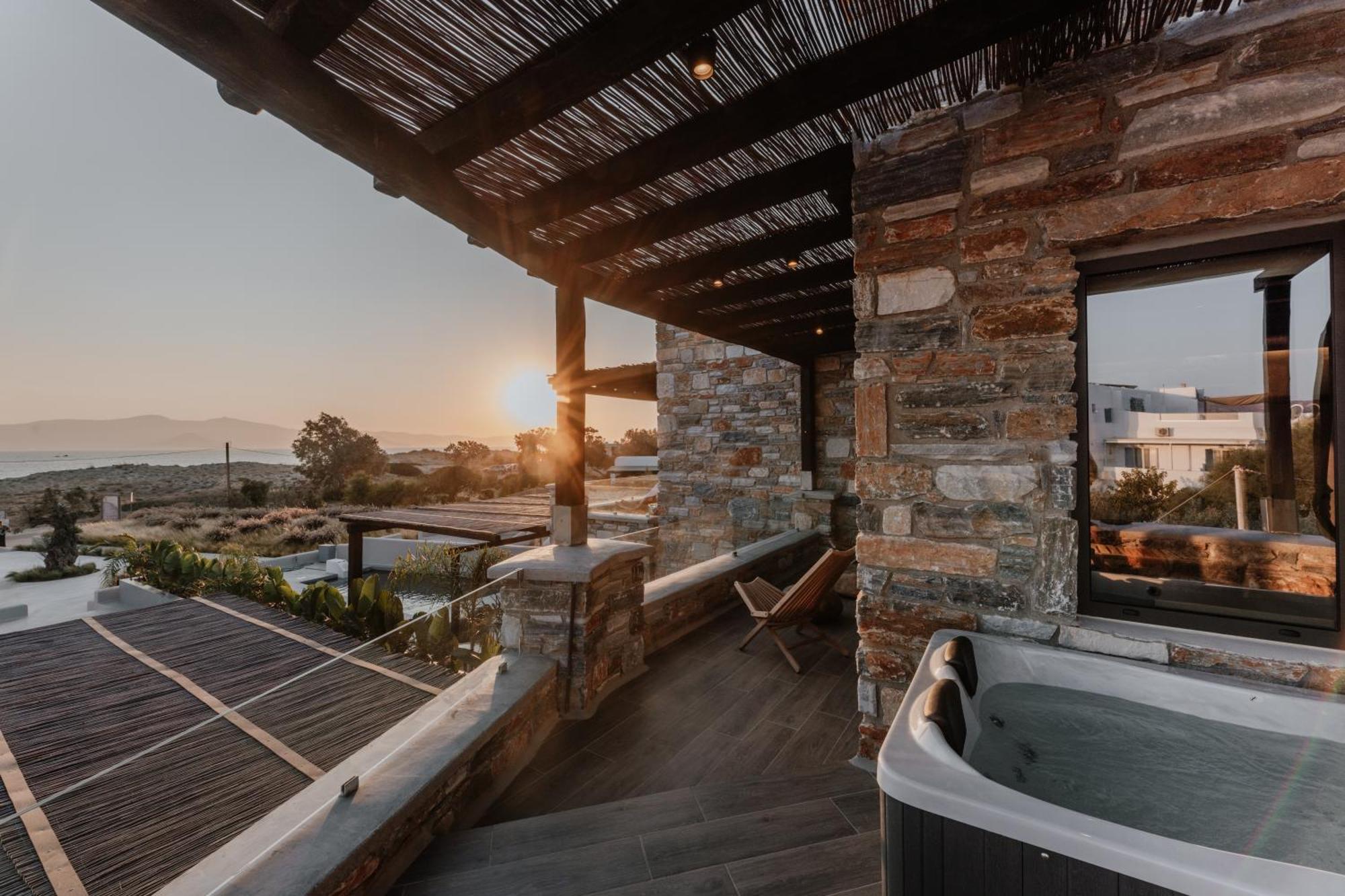 Onym Curated Villa Plaka (Naxos)