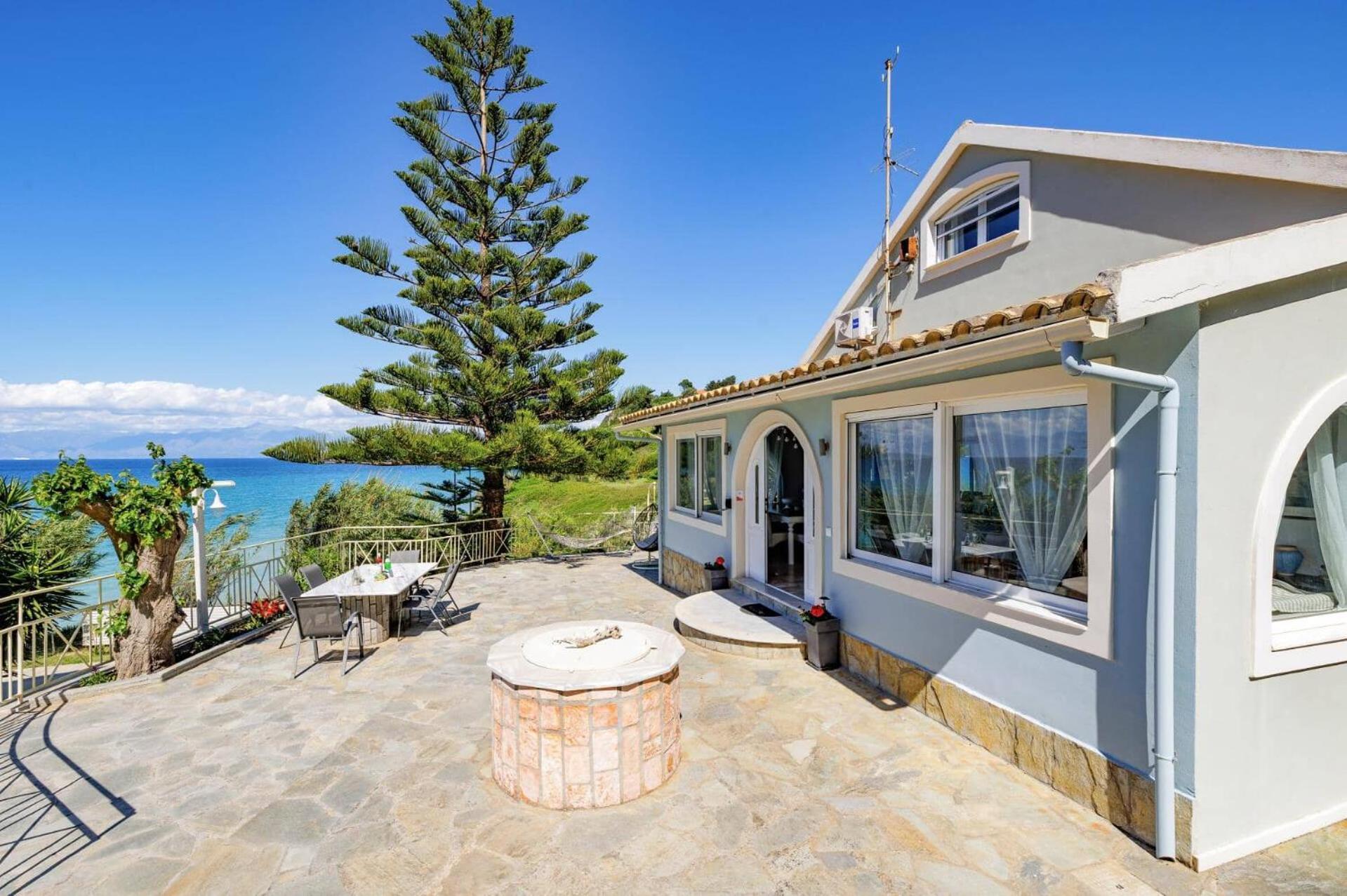 Villa Yialos By Astrakeri