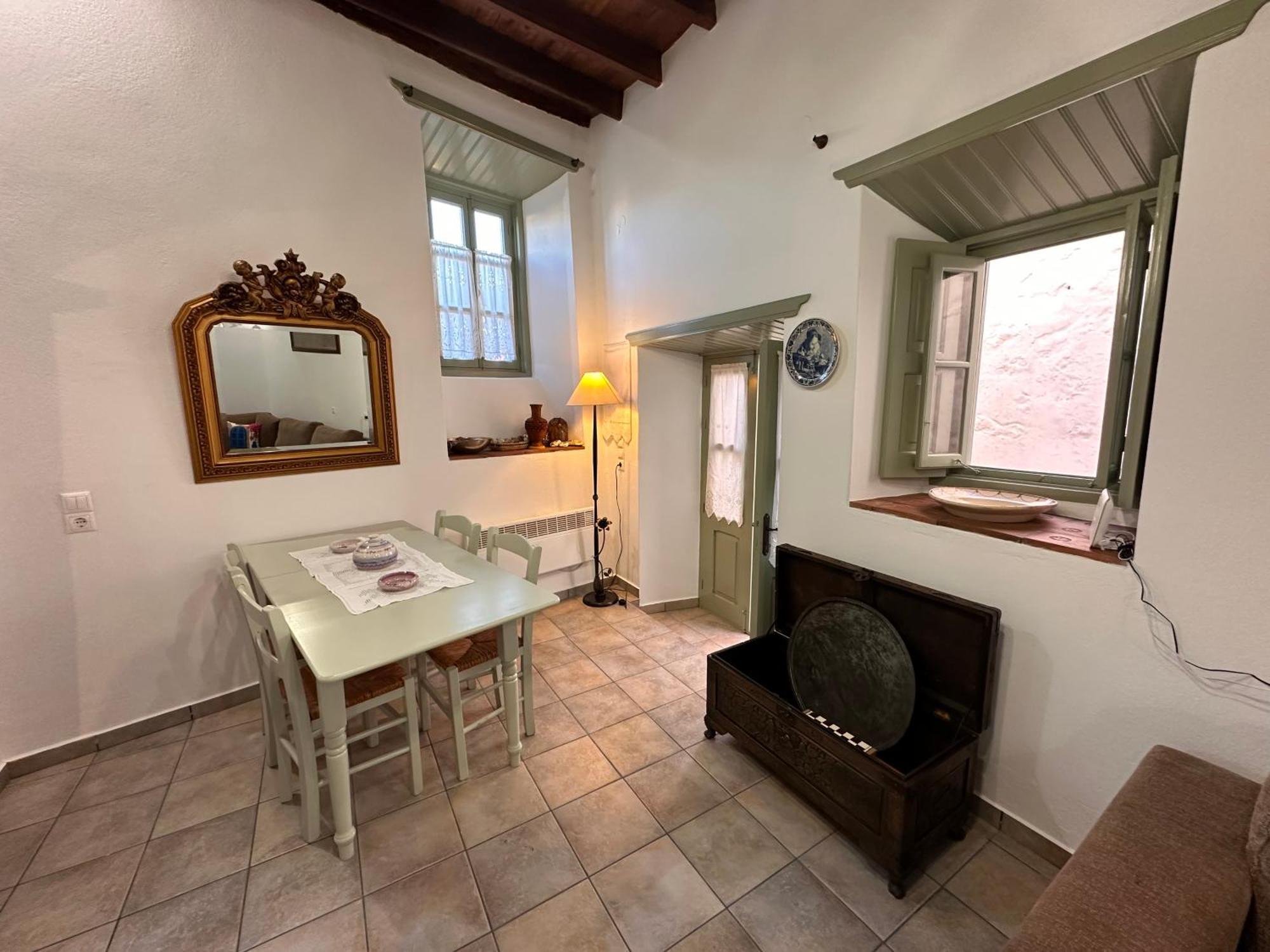 Siroco Deluxe House *