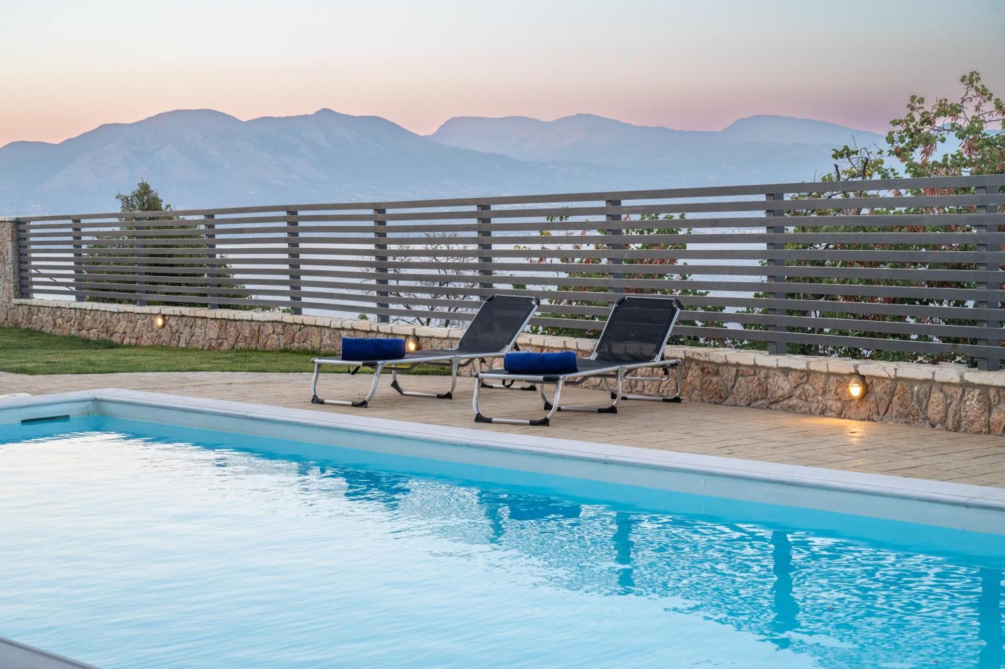 Serenitas Villa Kalamos (Attica)