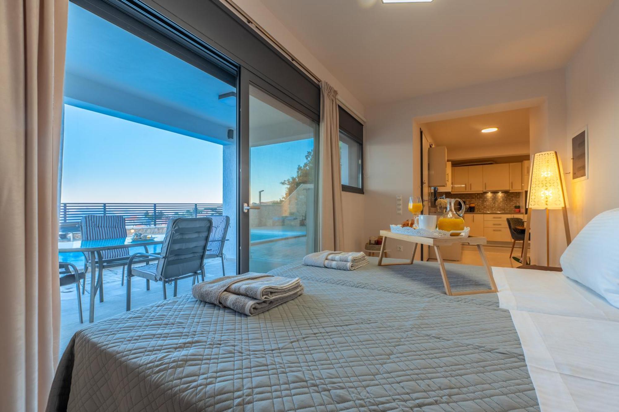 Serenitas Villa *