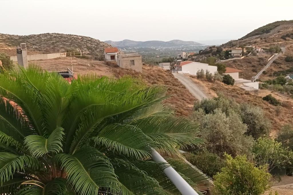 με θέα θάλασα 35 τμ Keratea