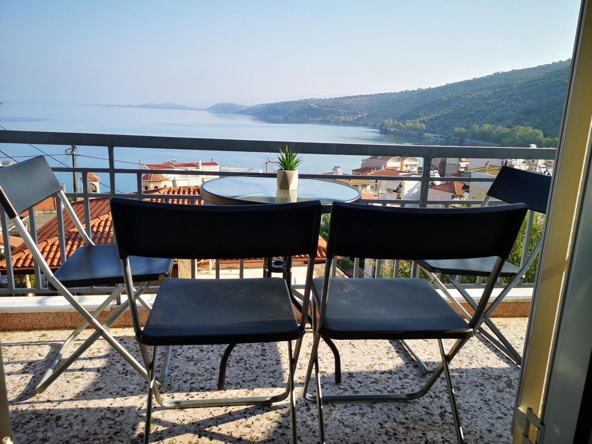Sea View With 3 Bedrooms In Amfilochia