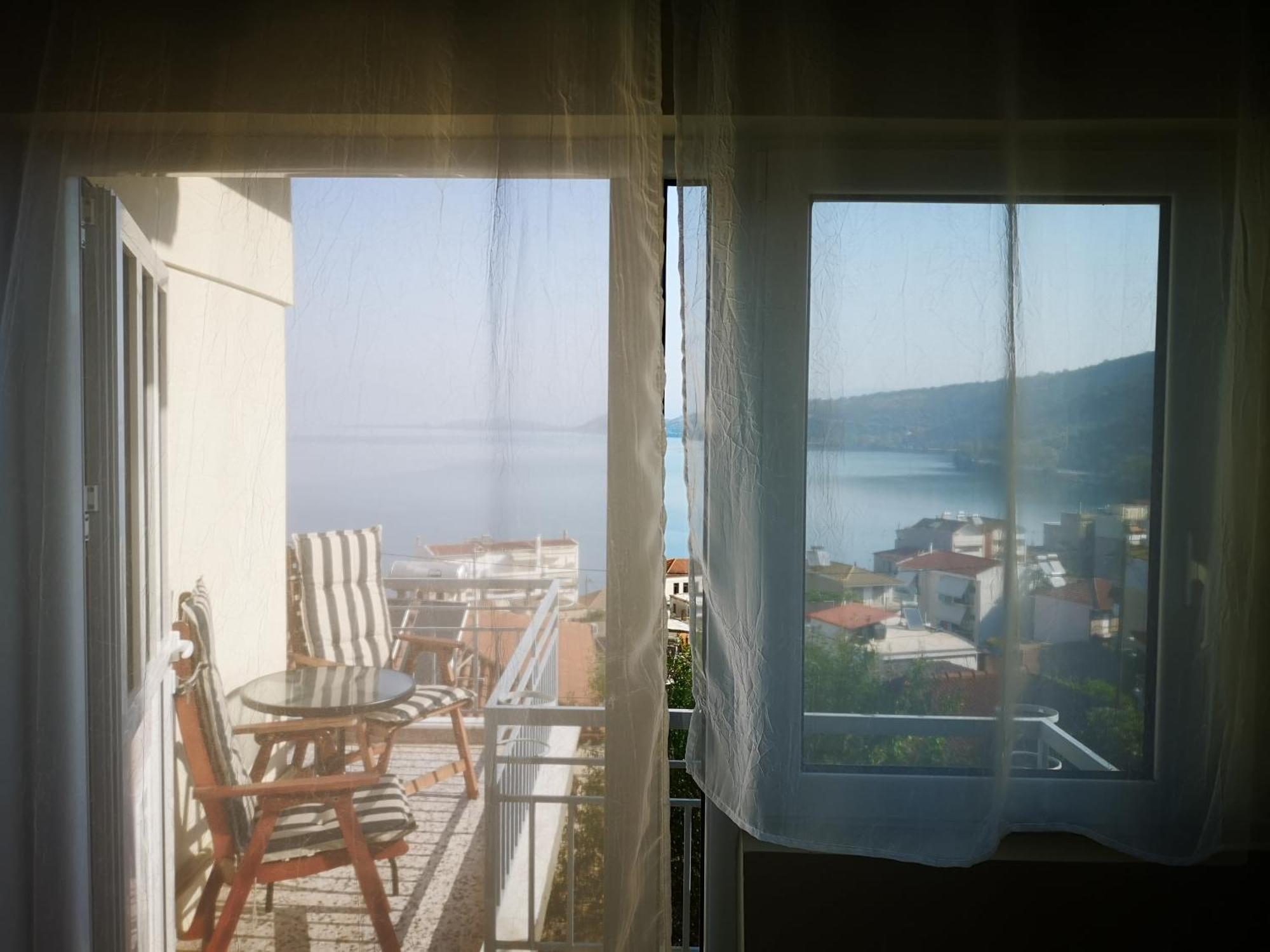 Apartment Sea View With 3 Bedrooms In *