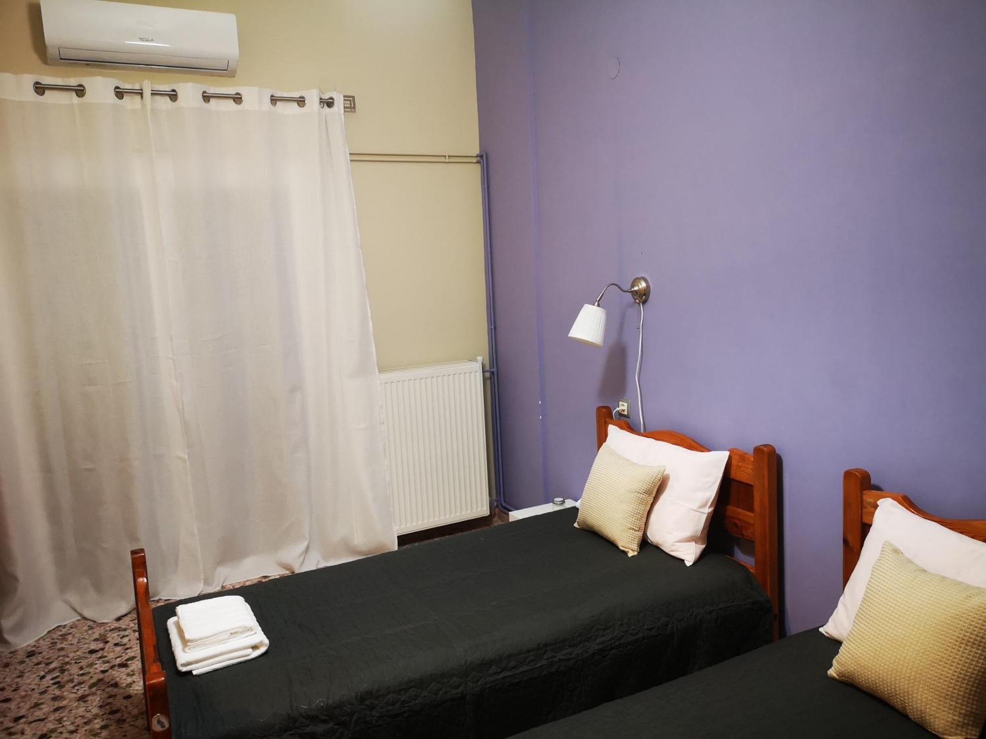 Sea View With 3 Bedrooms In Apartment