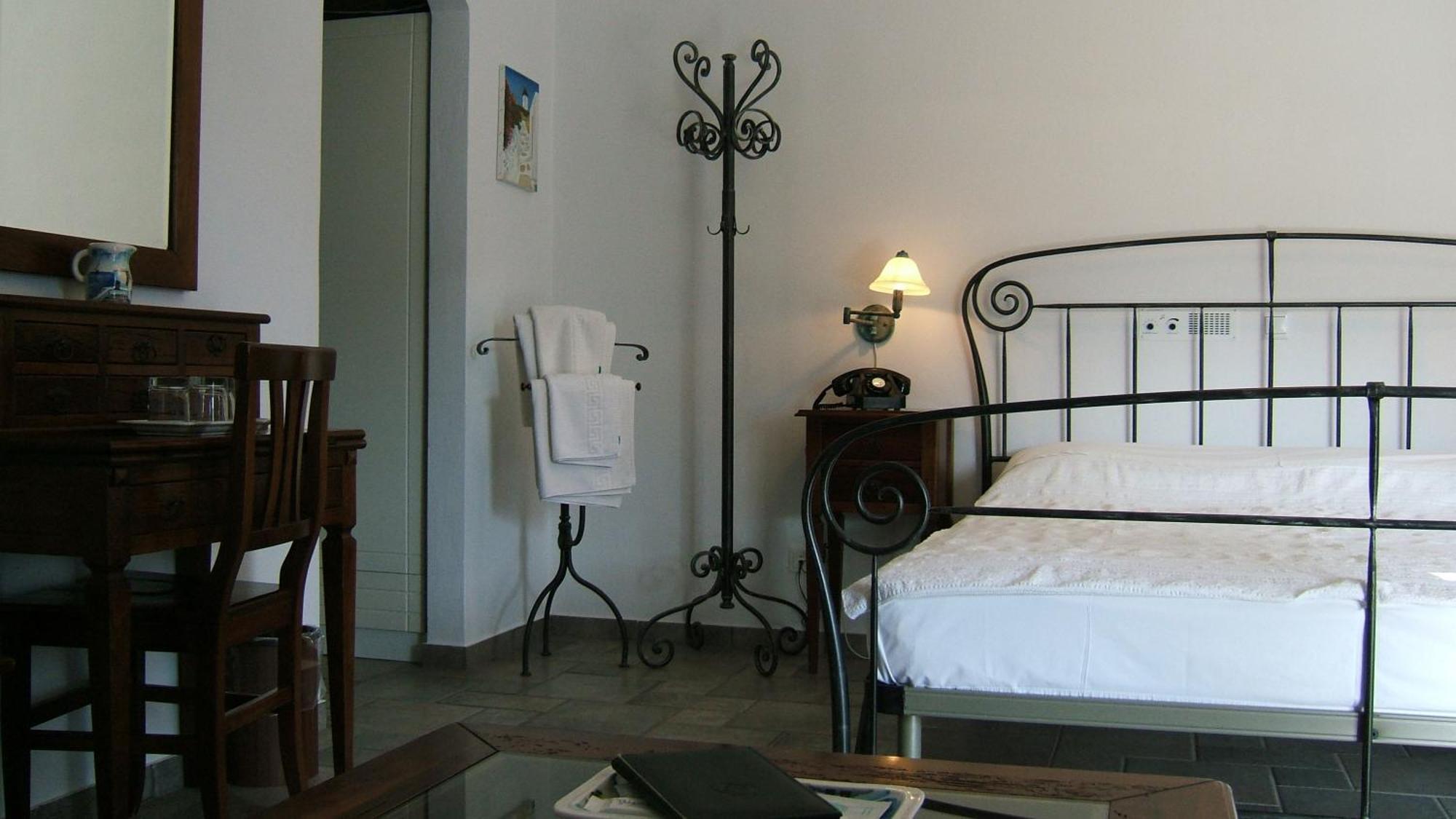 Alexandros Hotel Platis Gialos (Sifnos)