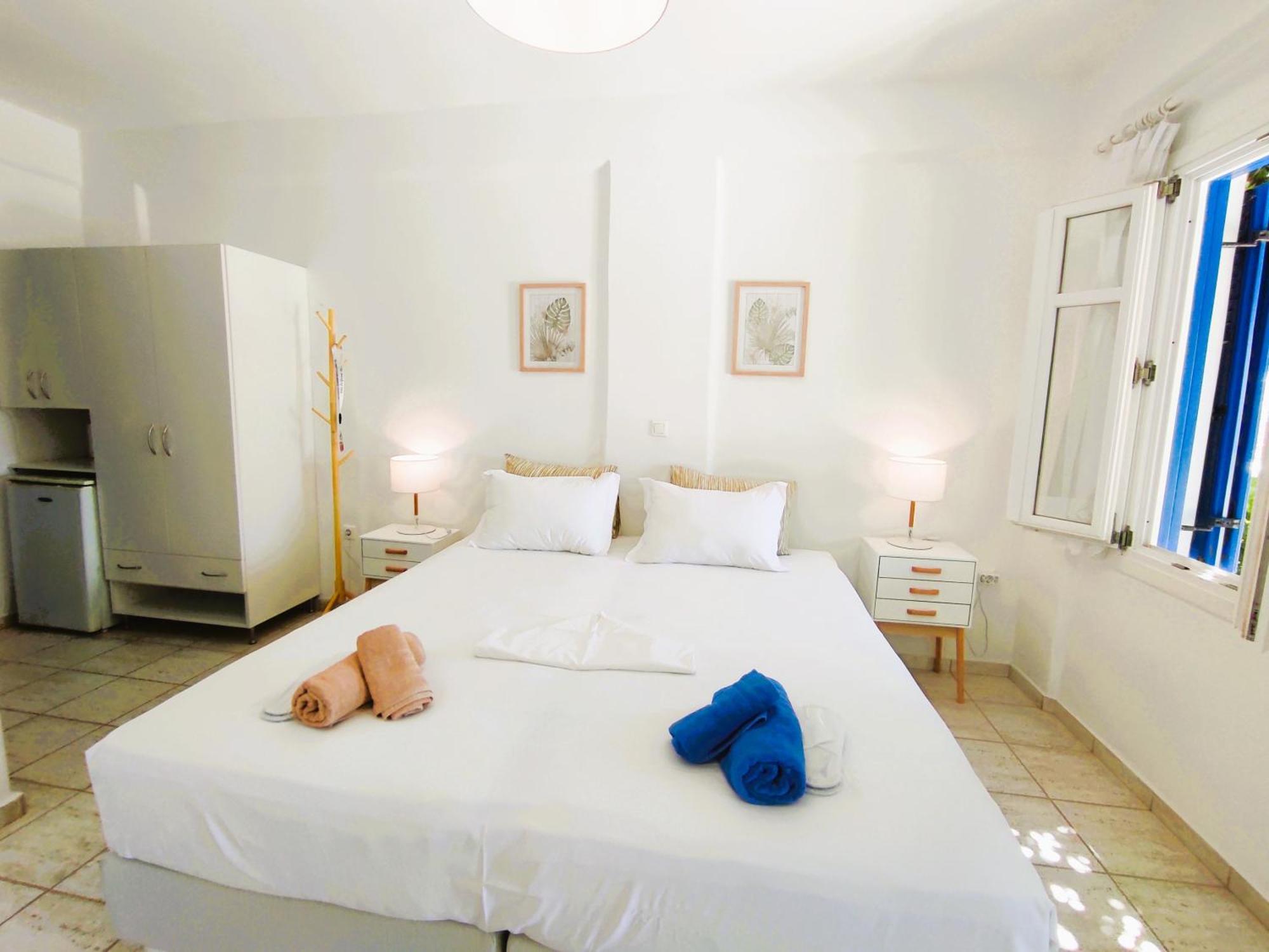 Guest house Le Grand Bleu Katapola