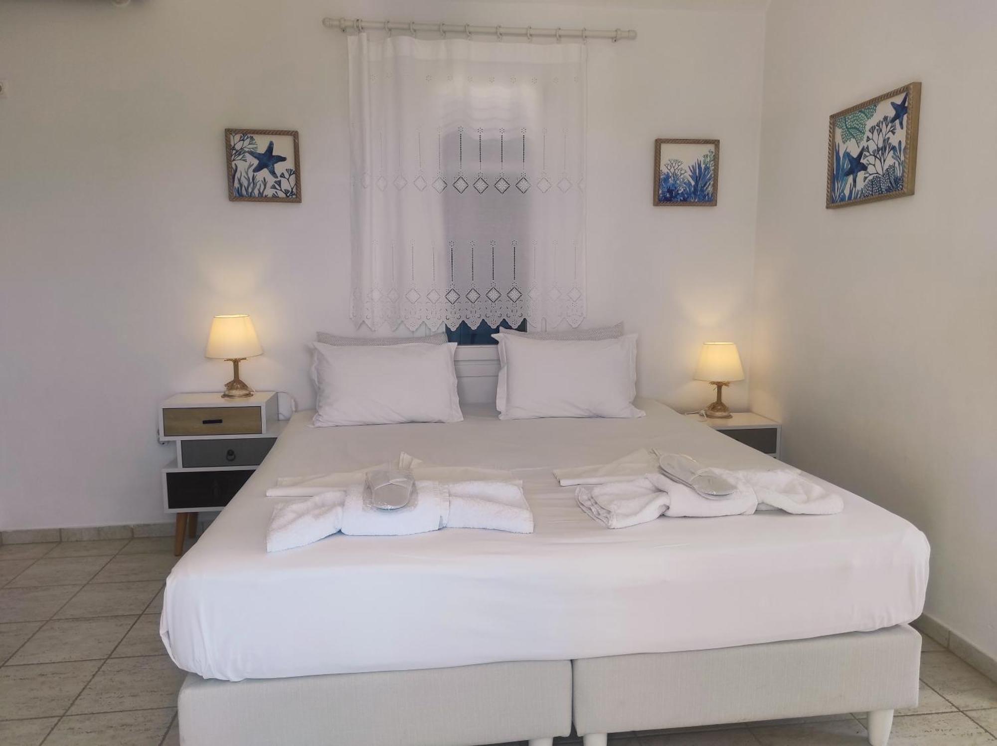 Guest house Le Grand Bleu Katapola