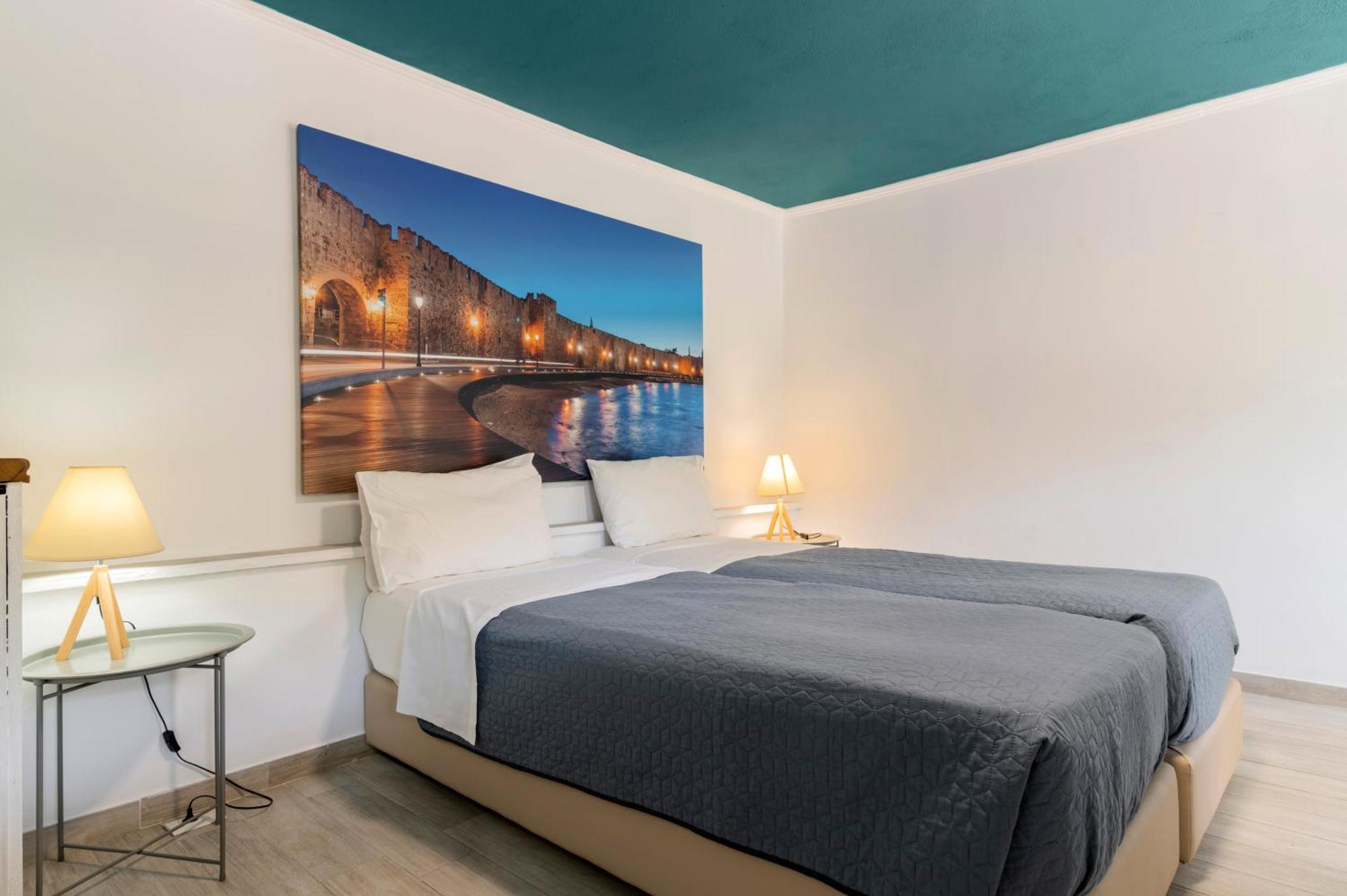 Lefka & Aparthotel Rhodes City