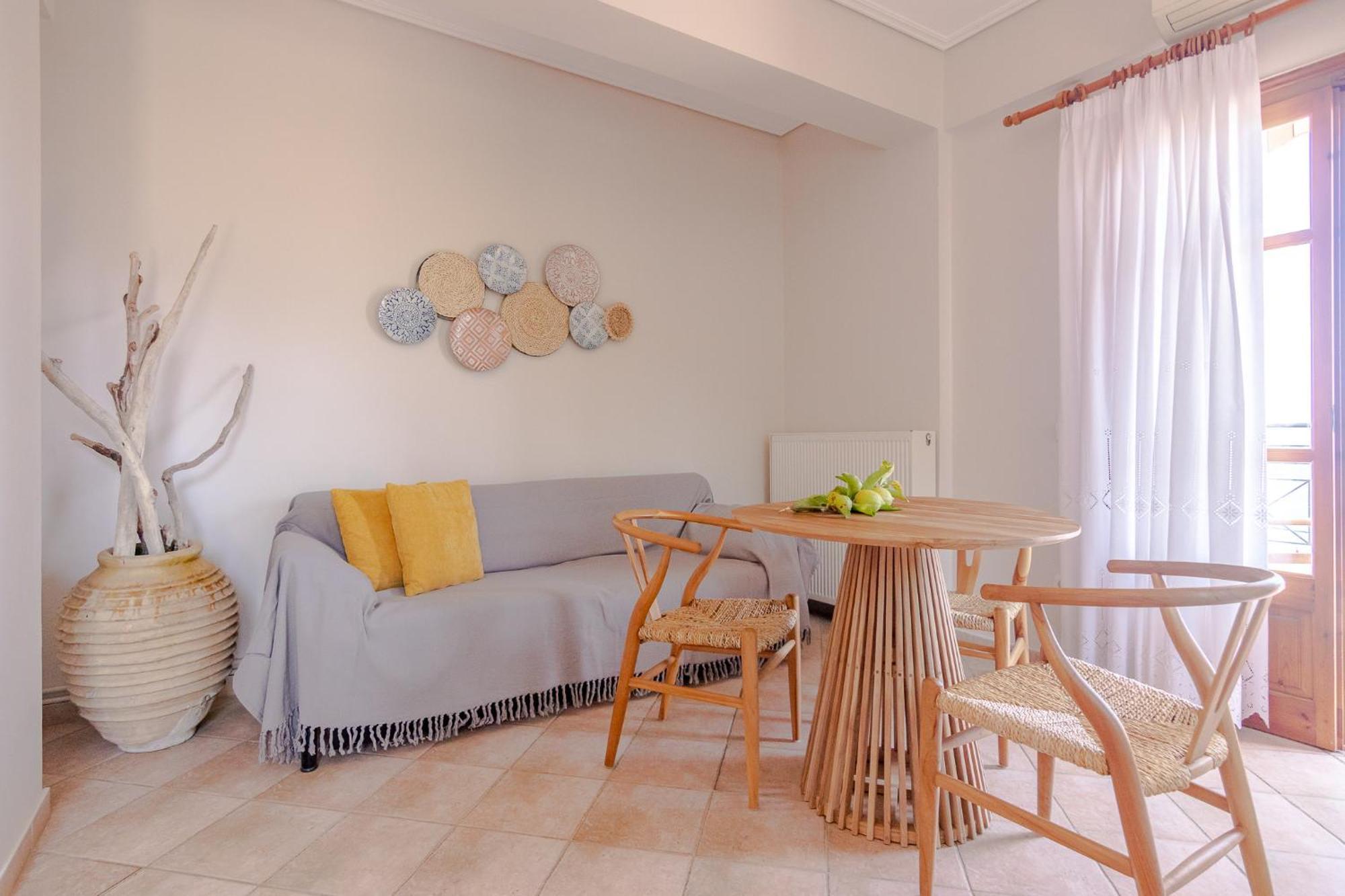Pelagia Guest house *