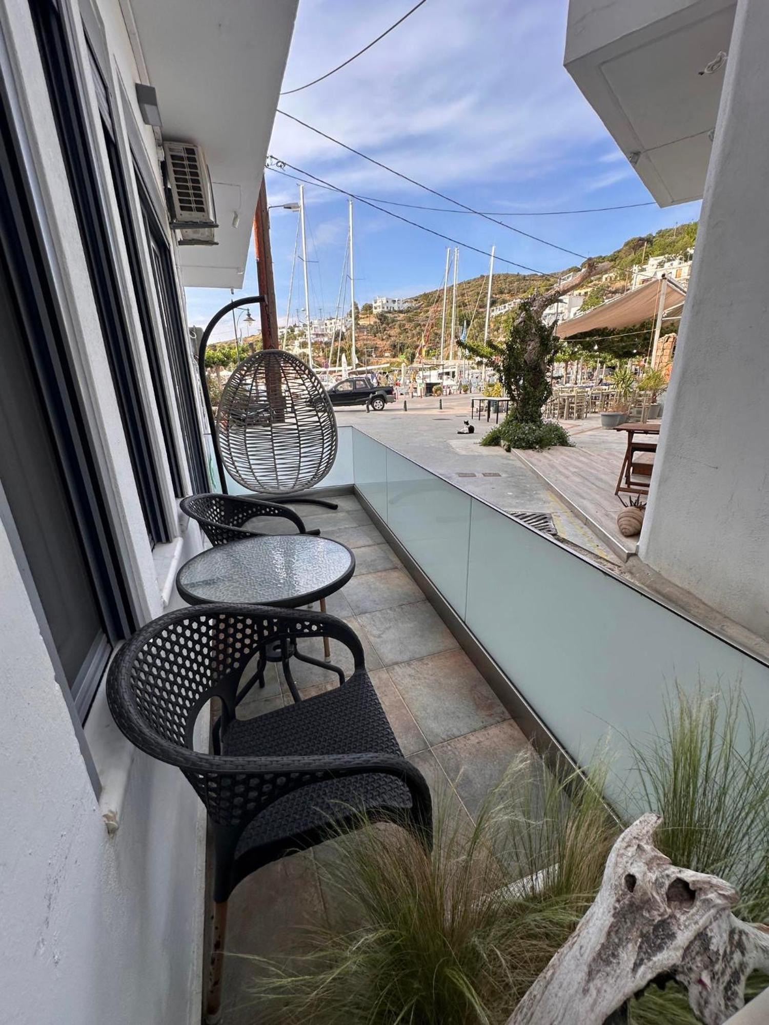Asterias * Skyros