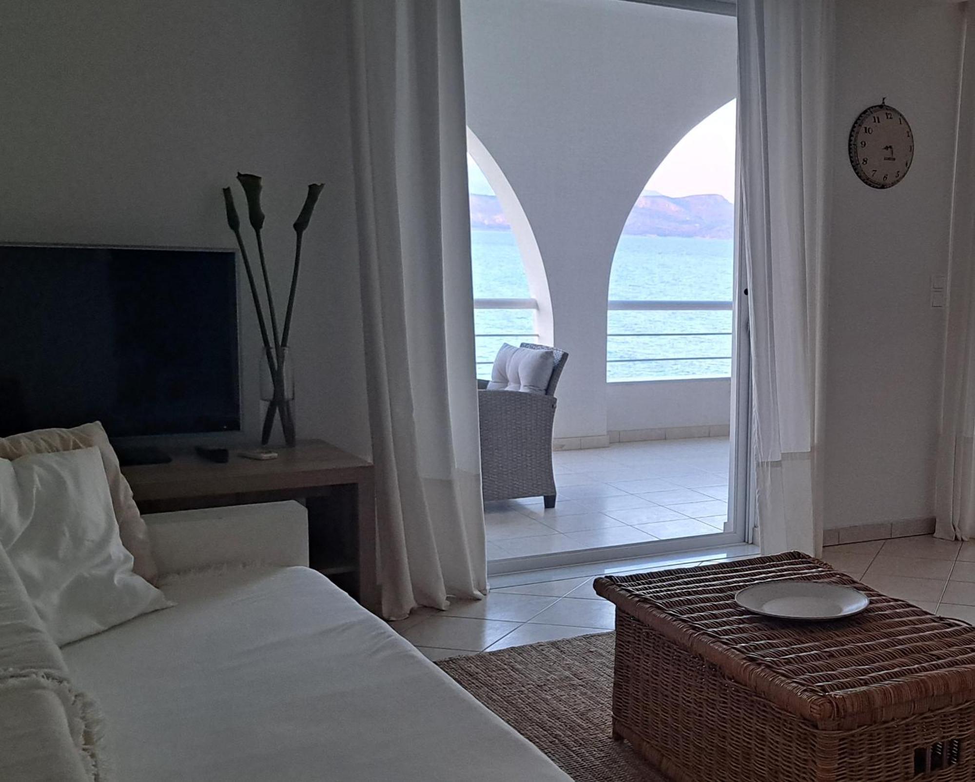 Linamare Eolos Apartment