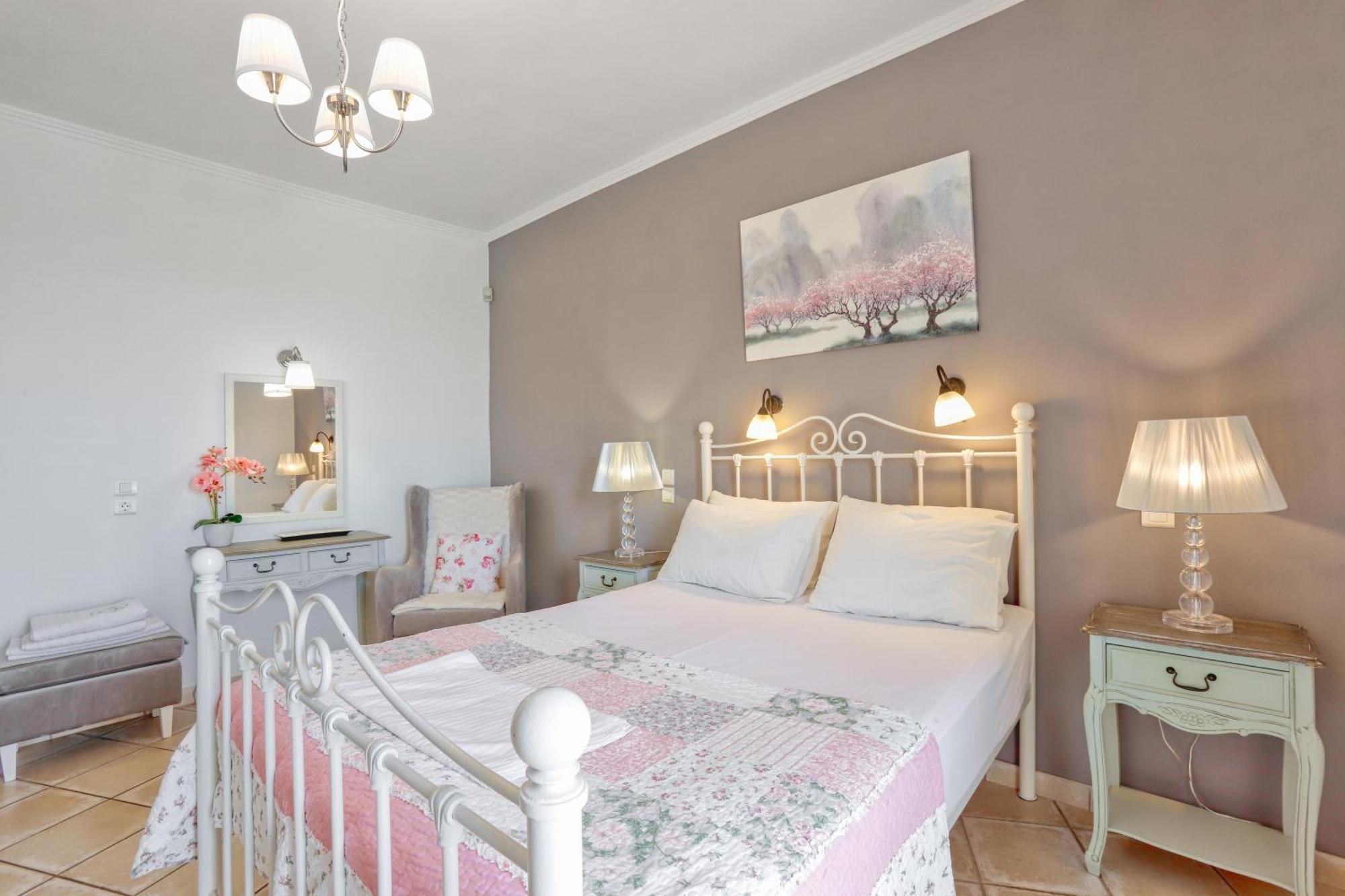Mylos Villa *