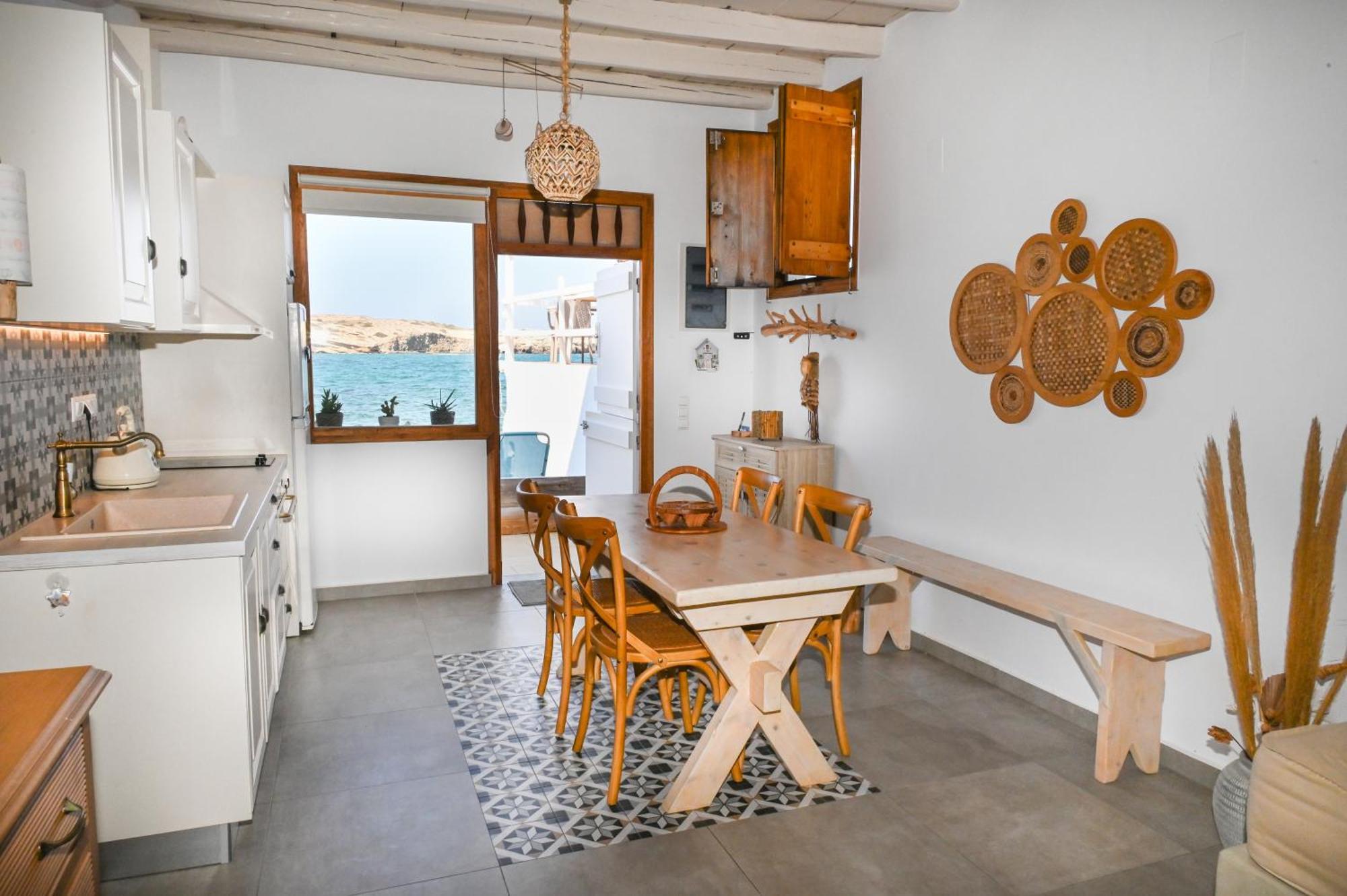Fisherman's Syrma House * Pachaina