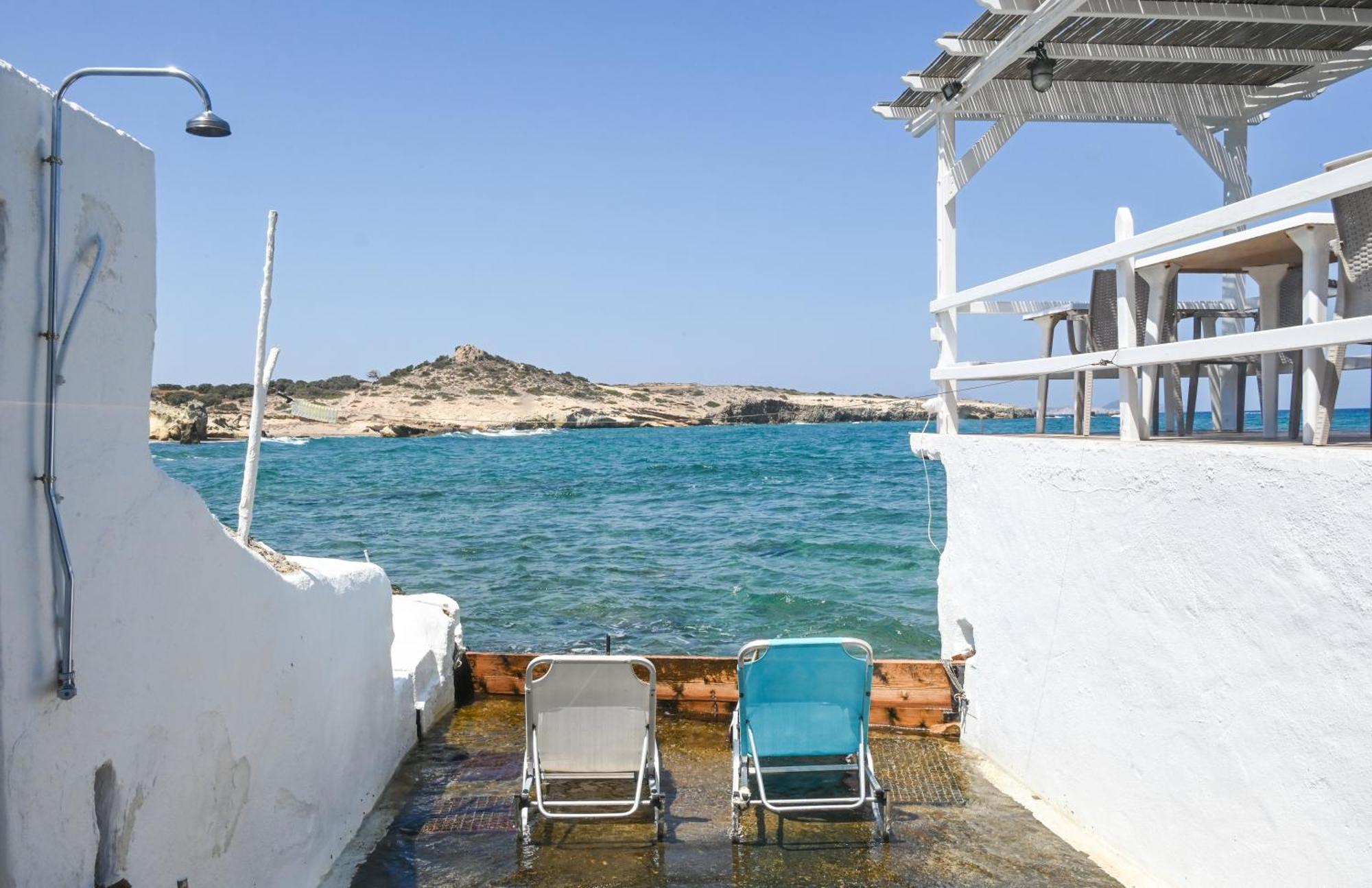 Fisherman's Syrma House * Pachaina