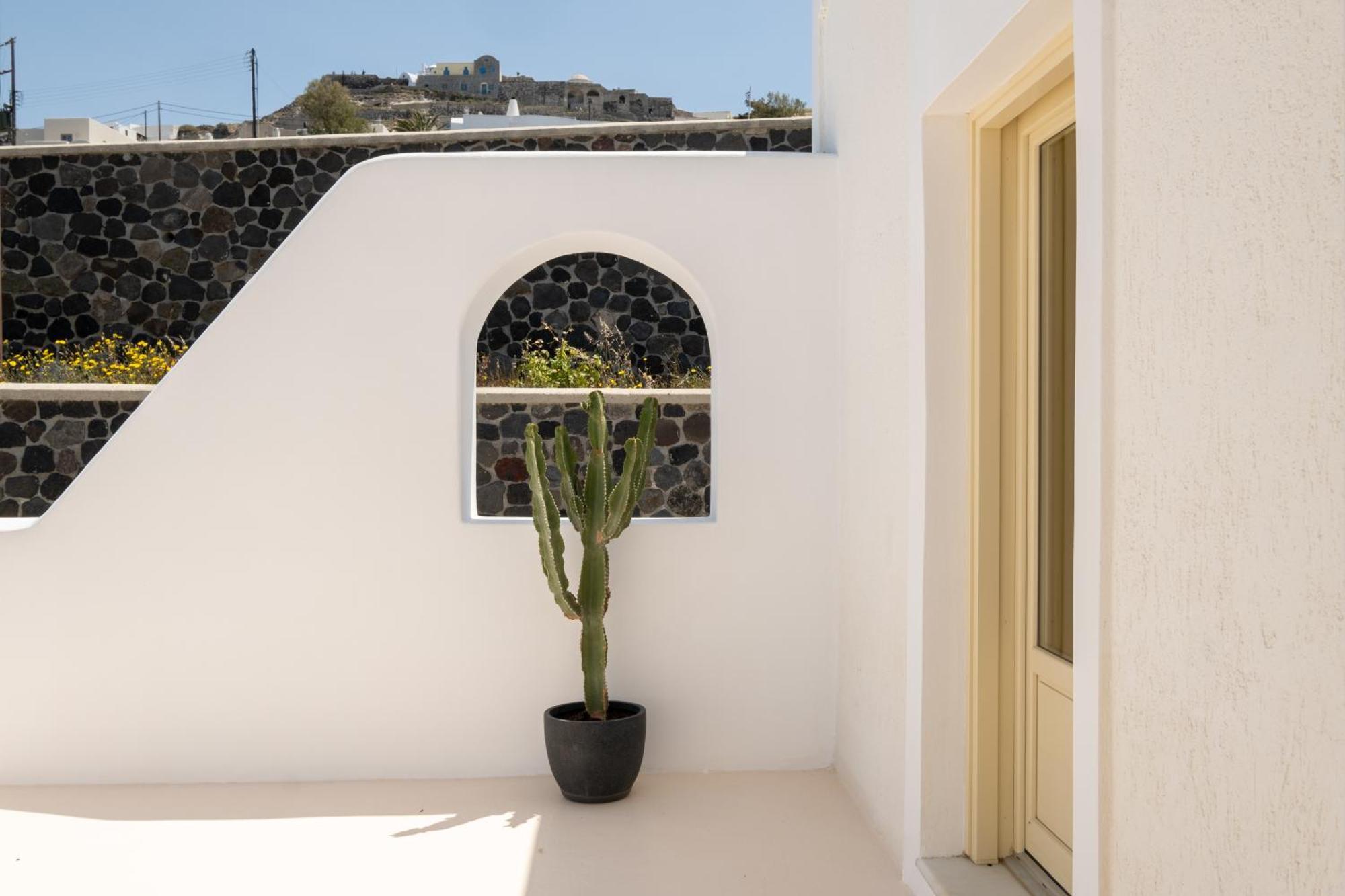 Villa White Orchid