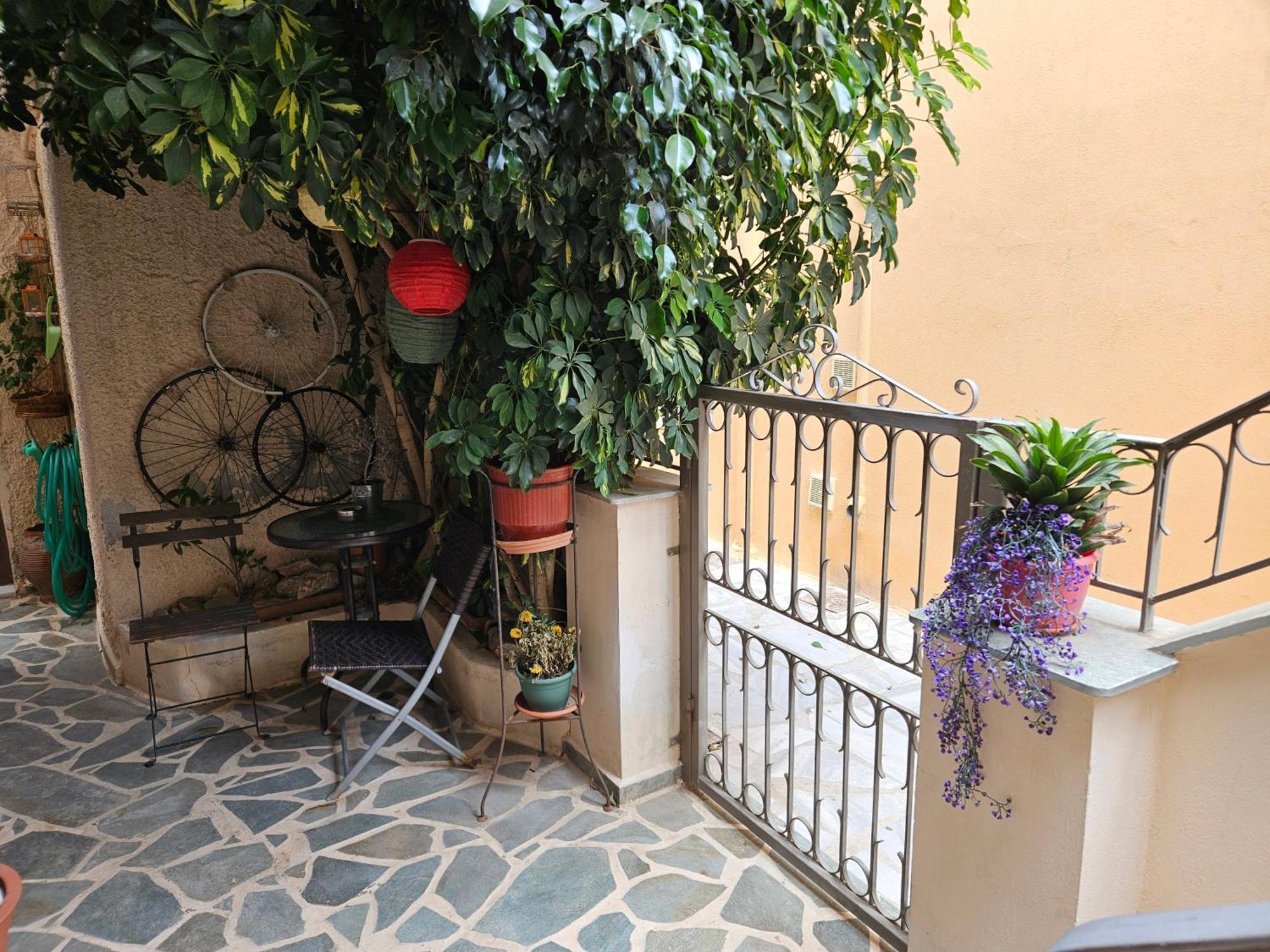 Maria's Syros