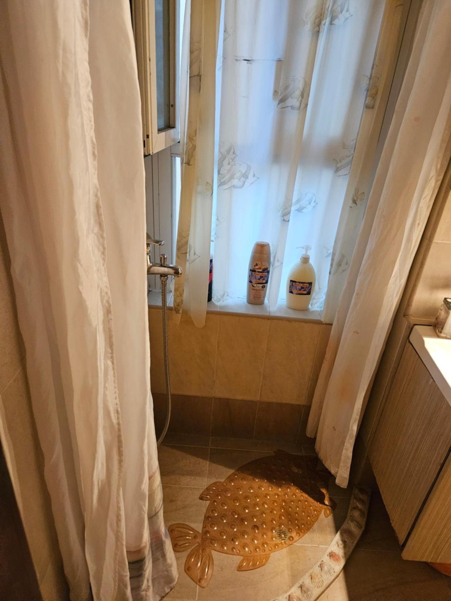 Small Sweet Romantic Apartment