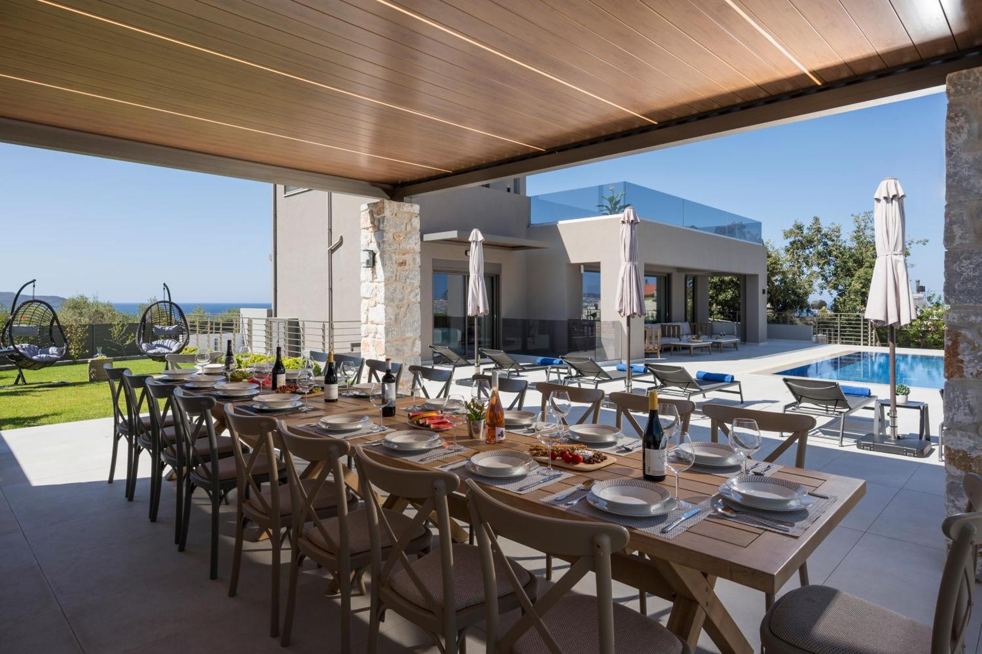Imperium Luxury Villas-sauna, Jacuzzi, Heated Pool & Gym-chania Villa *