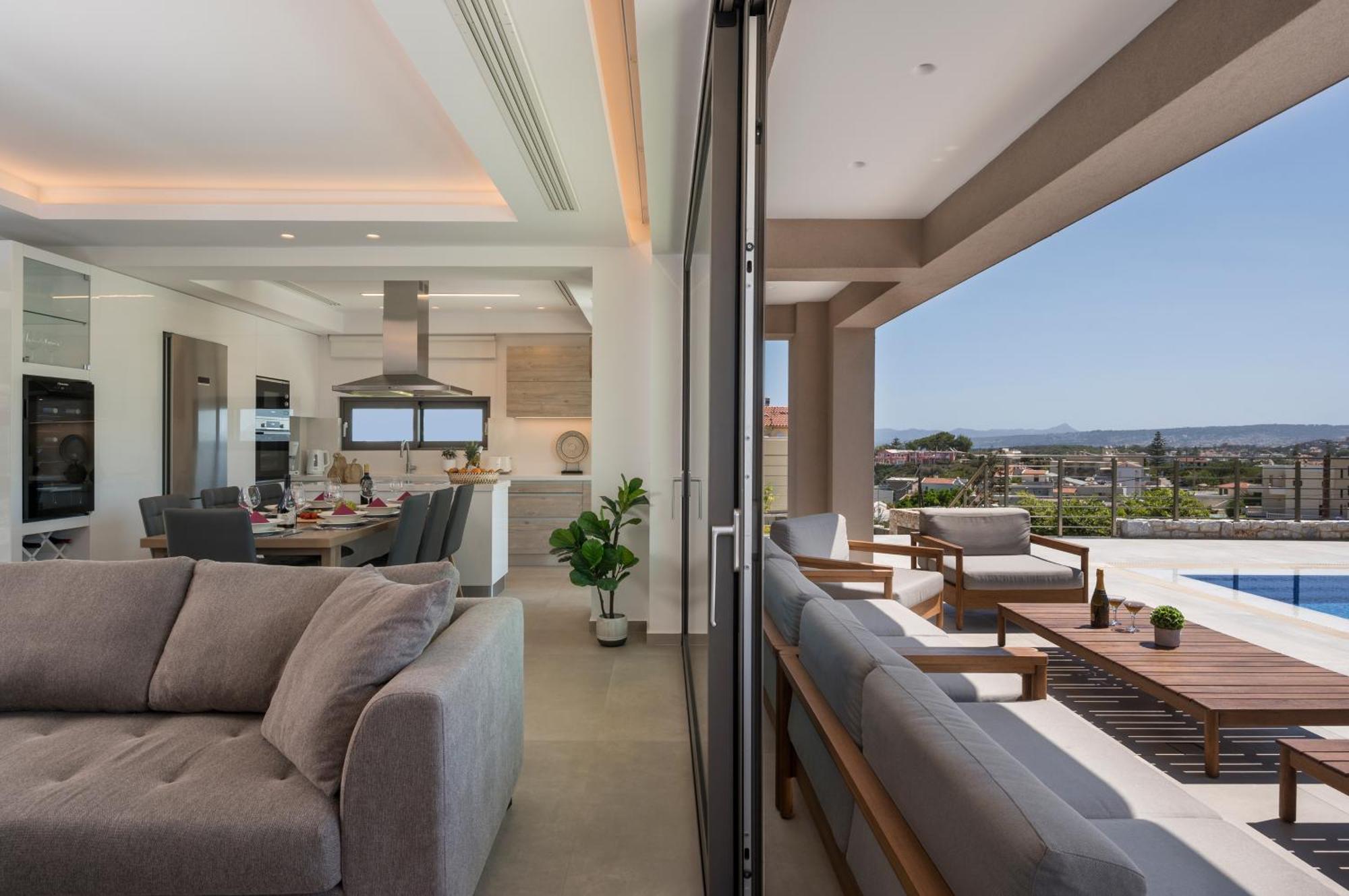 Imperium Luxury Villas-sauna, Jacuzzi, Heated Pool & Gym-chania Villa