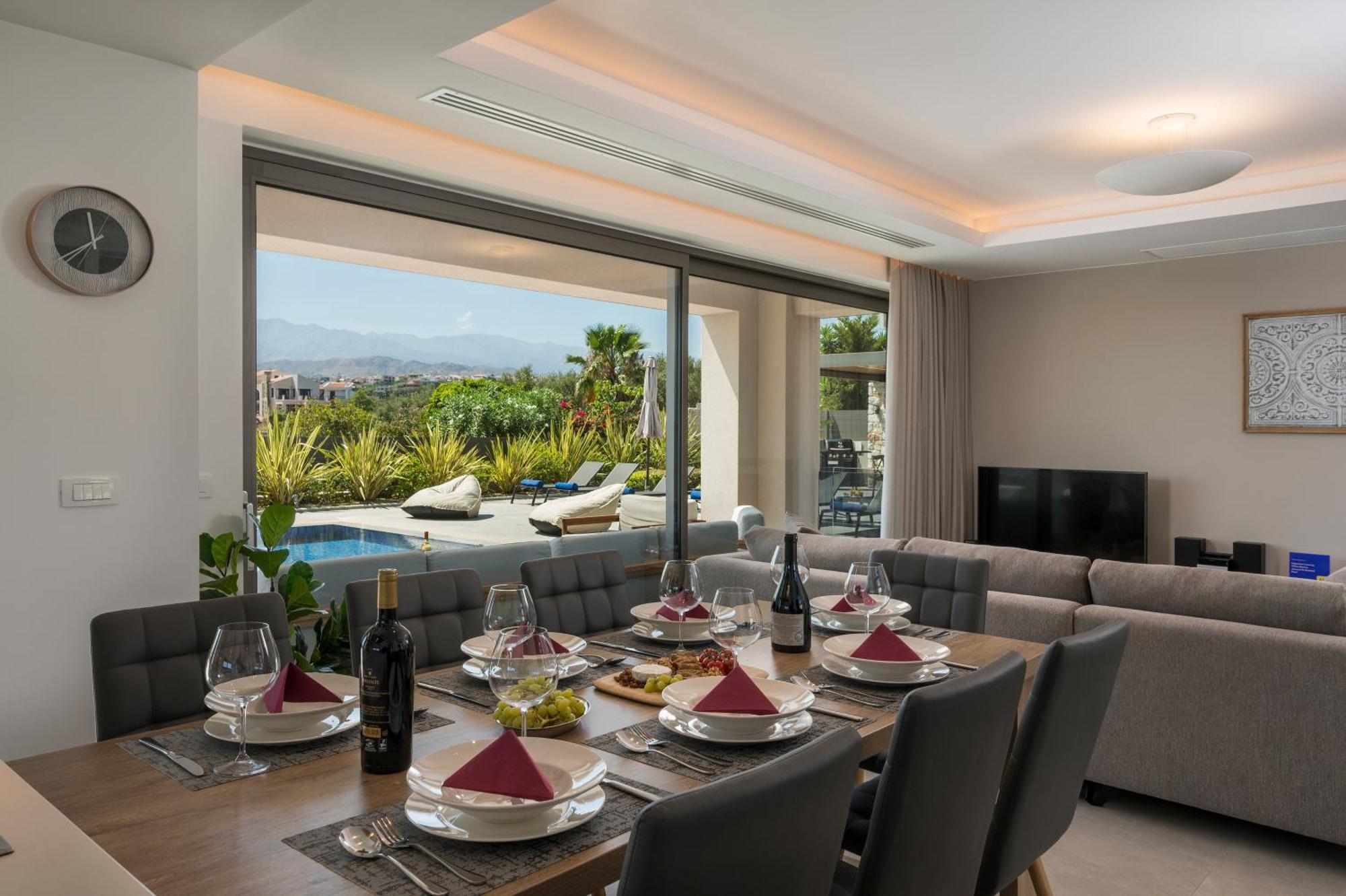 Villa Imperium Luxury Villas-sauna, Jacuzzi, Heated Pool & Gym-chania Kato Galatas