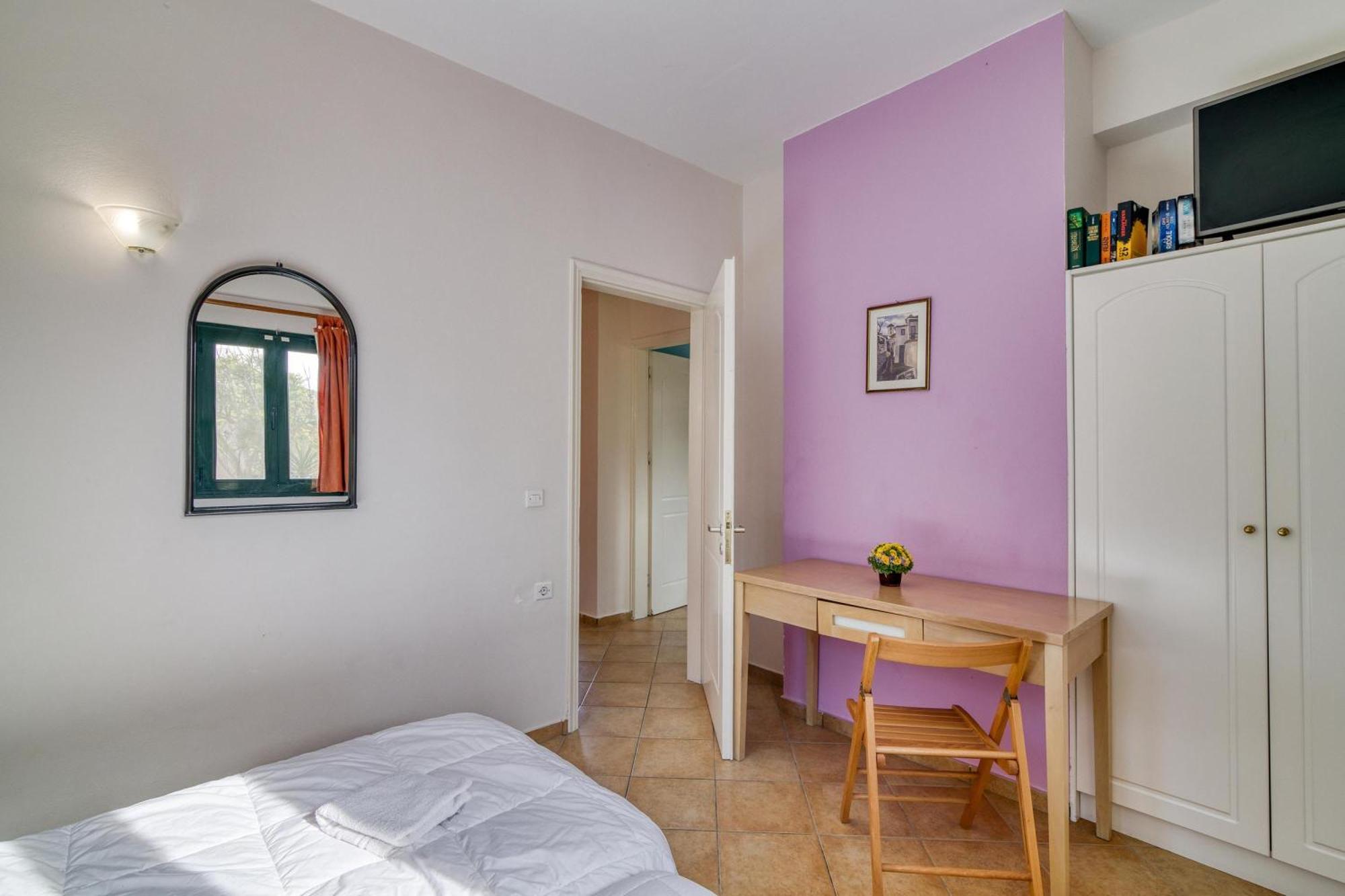 Analipsi Front - Happy Holiday home Kastron (Elis)