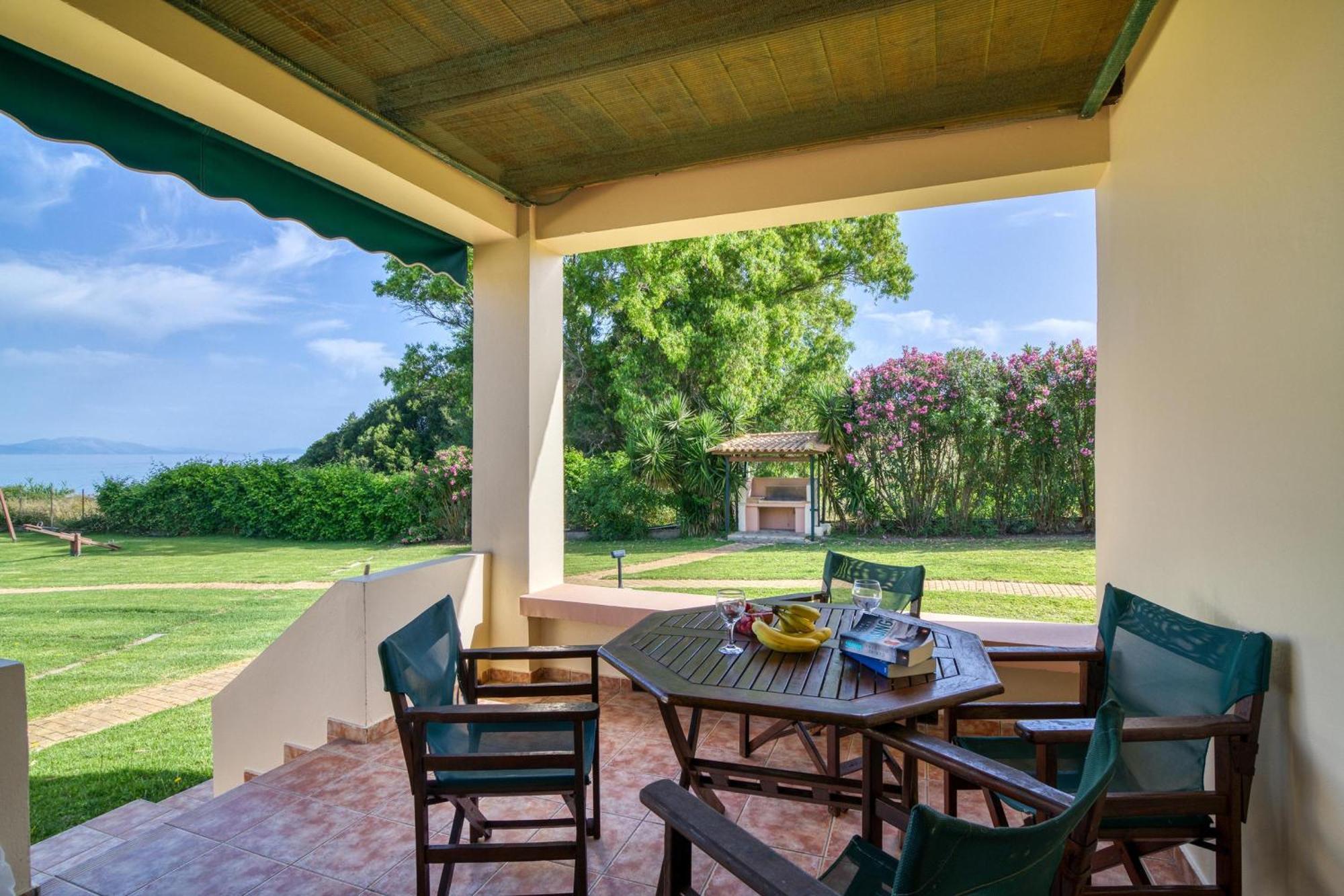 Holiday home Analipsi Front - Happy