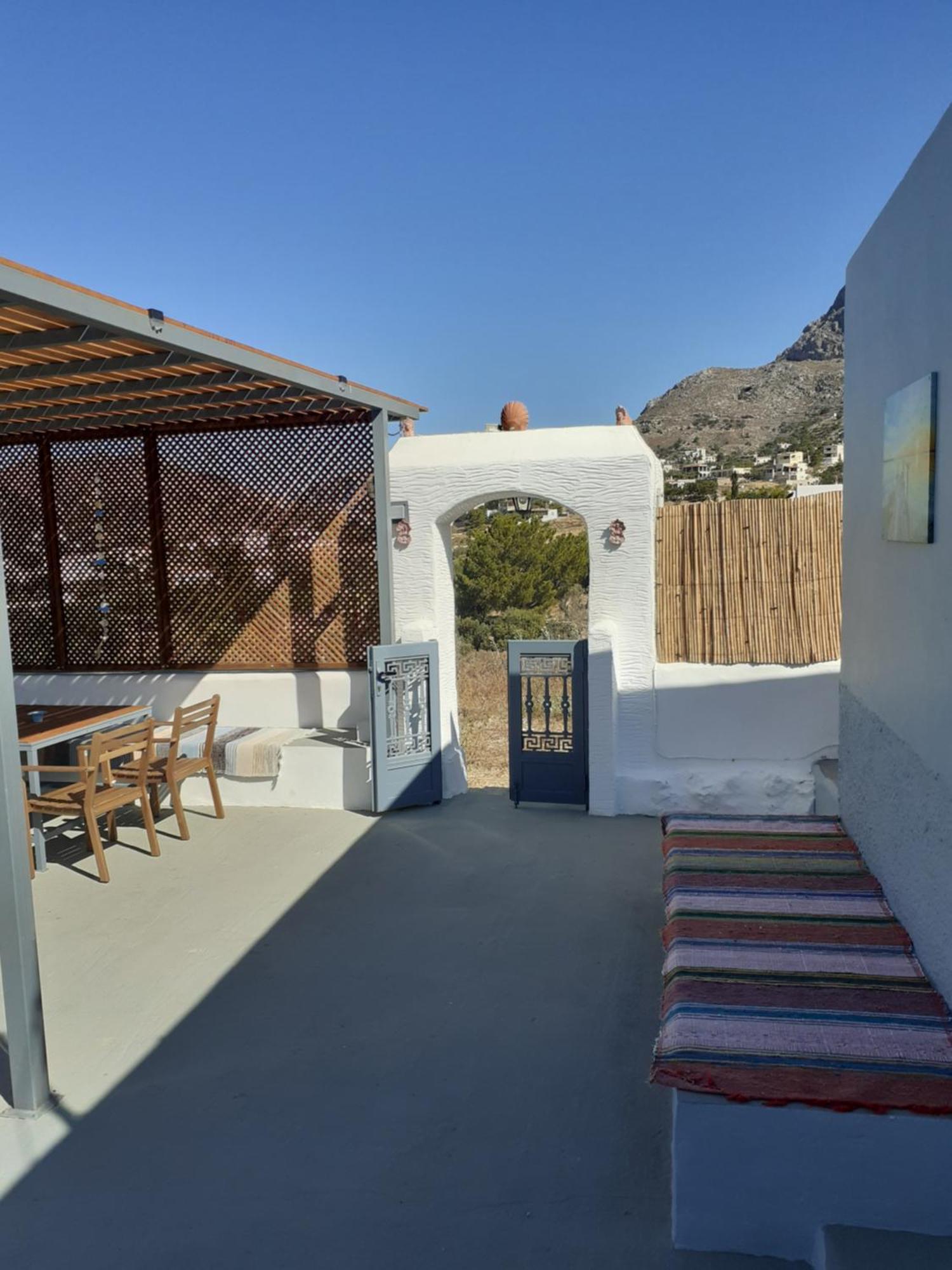 Kareshome-privacy-view Apartment Panormos (Kalymnos)