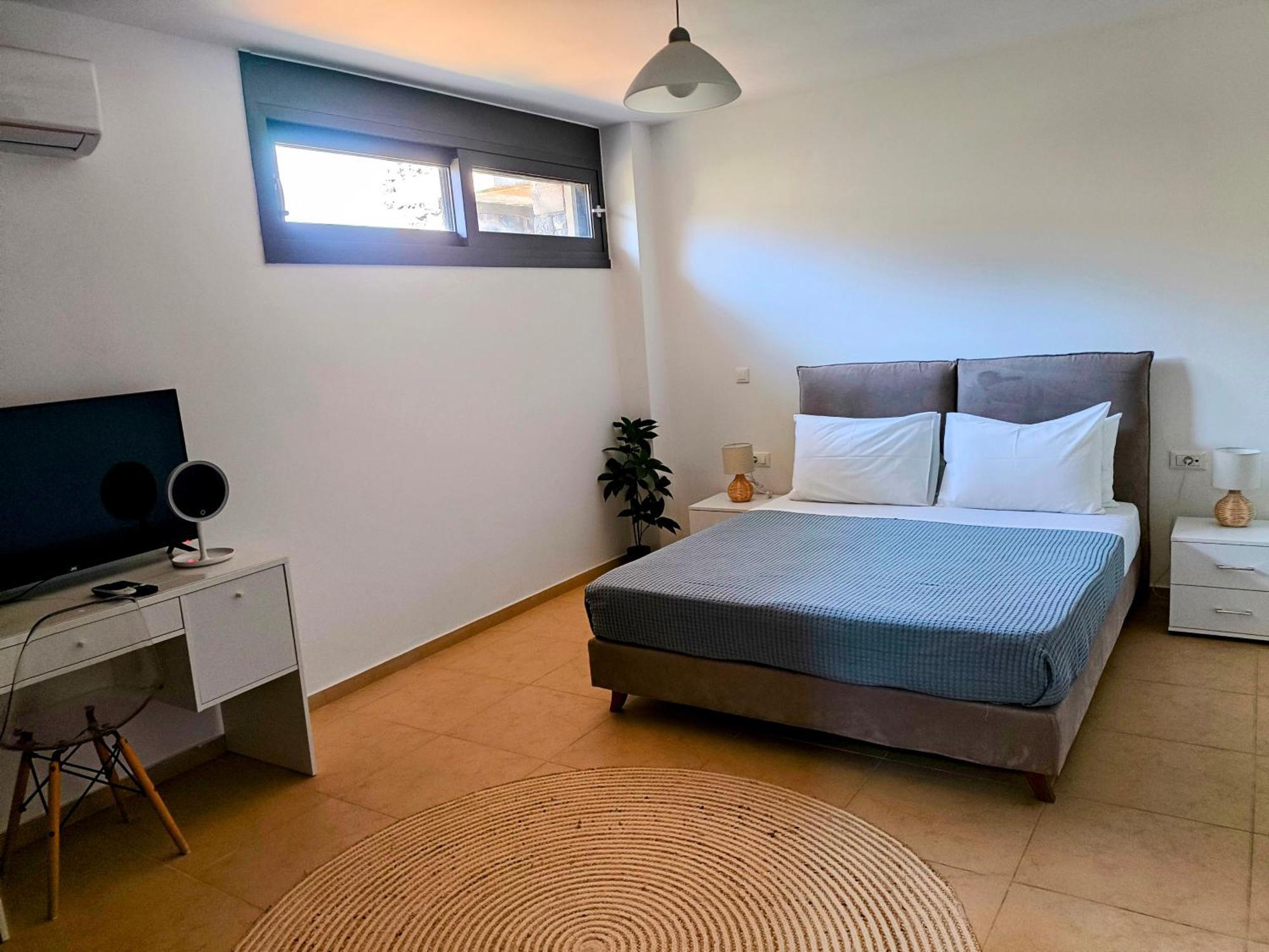 Apollonia View Villa *