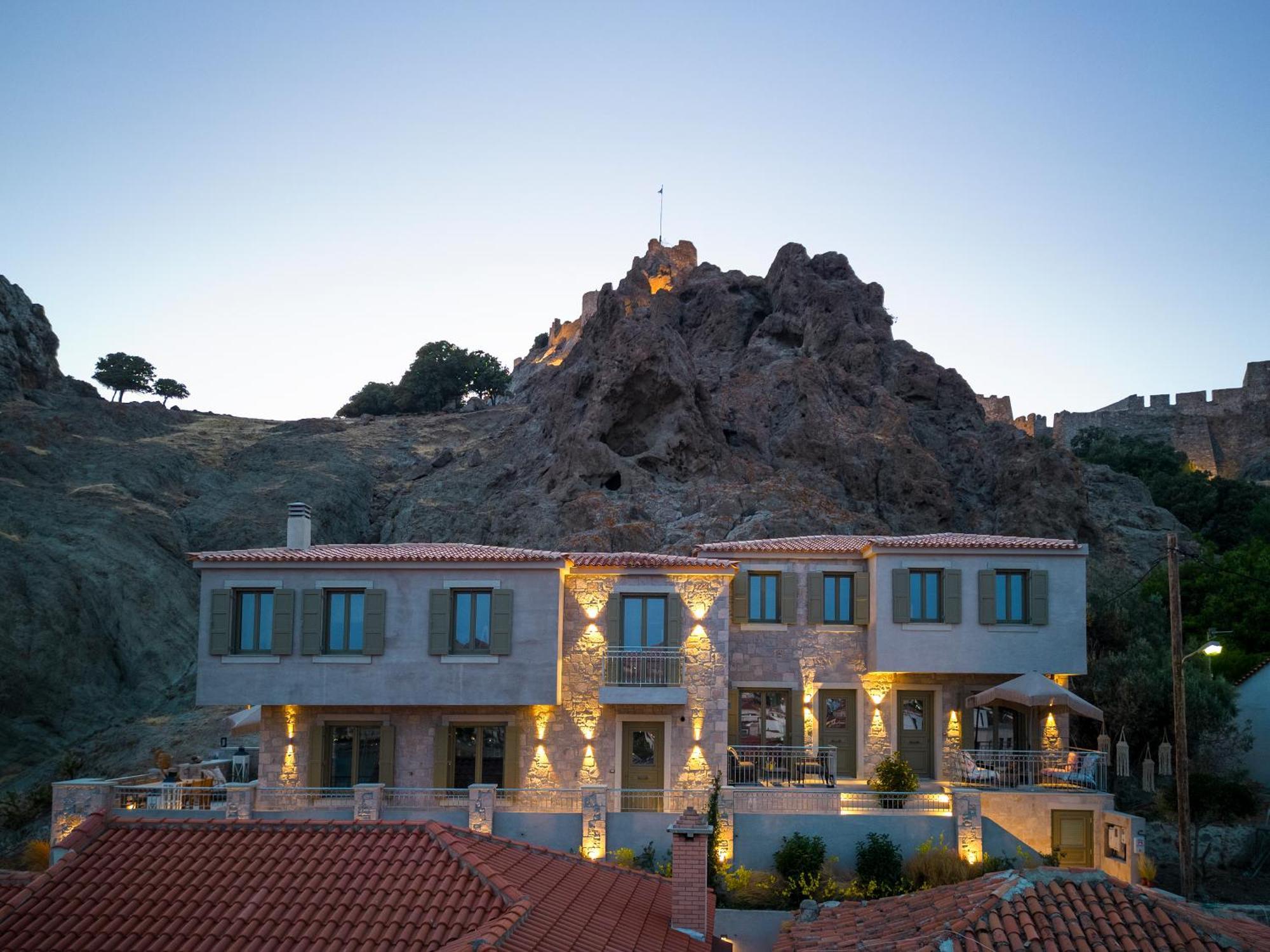 Kale Alti Residences * Myrina