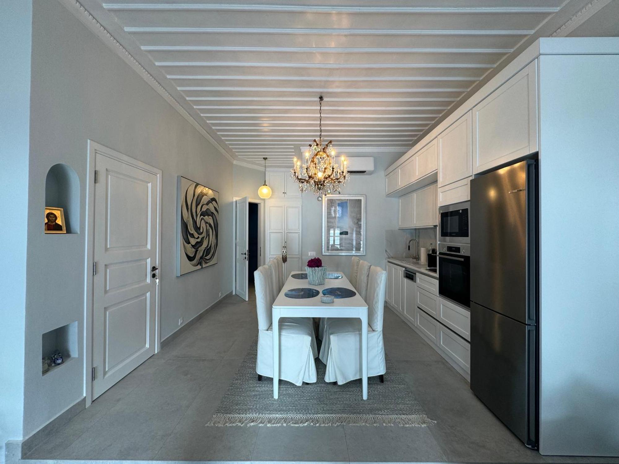 My Crown House, Kastellorizo Port Holiday home *