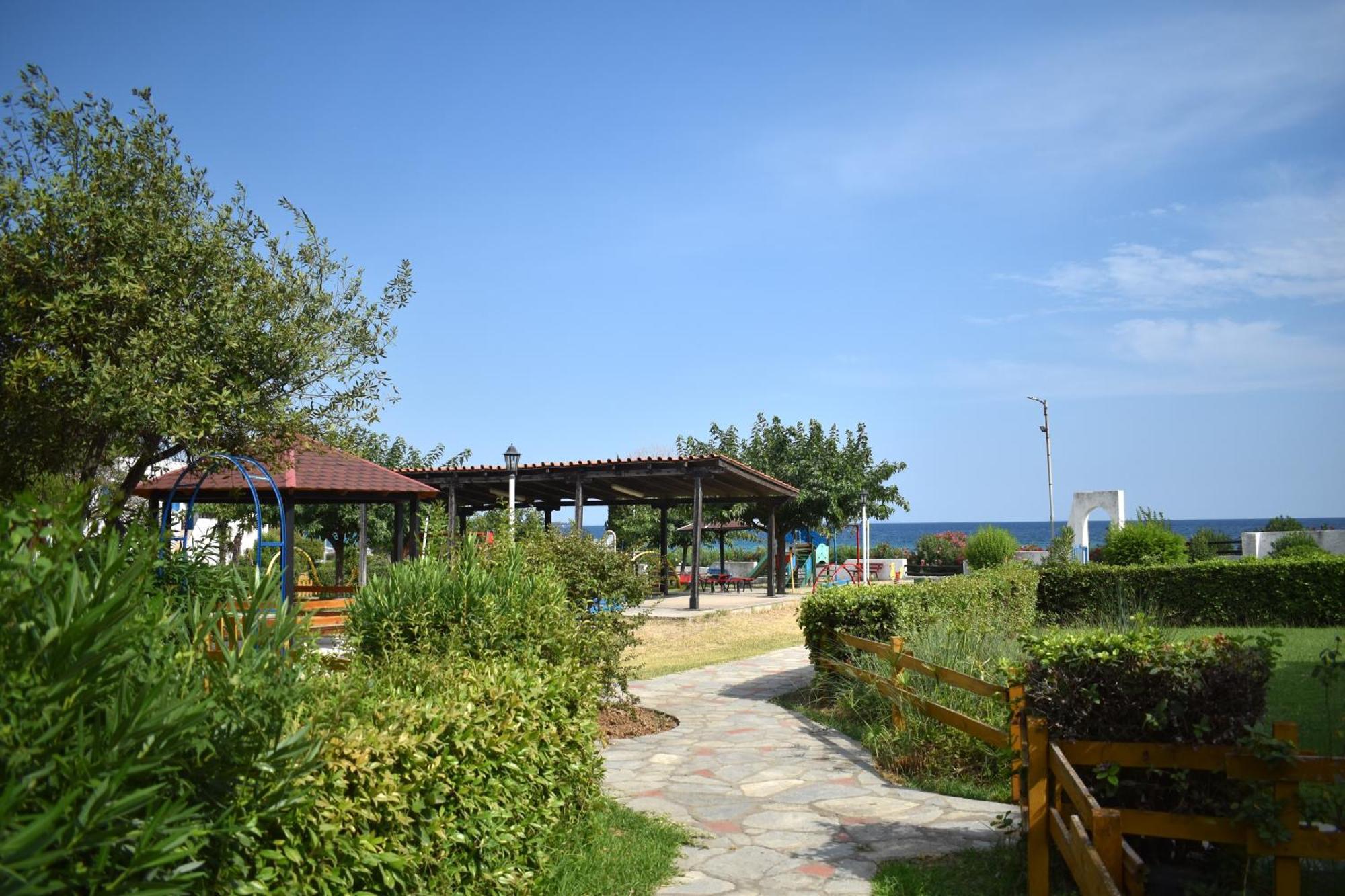Island In Mykoniatika *
