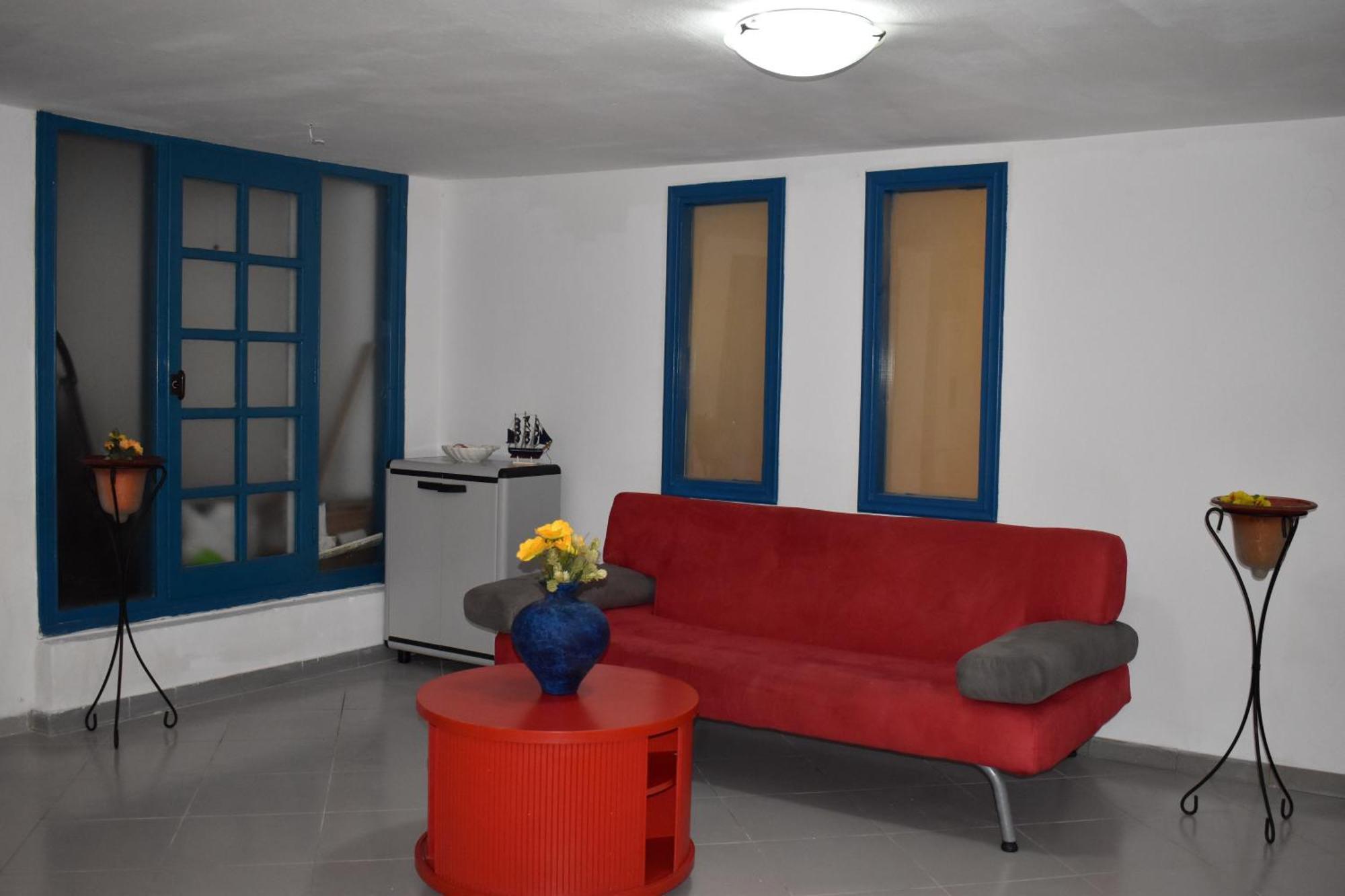 Island In Mykoniatika Apartment