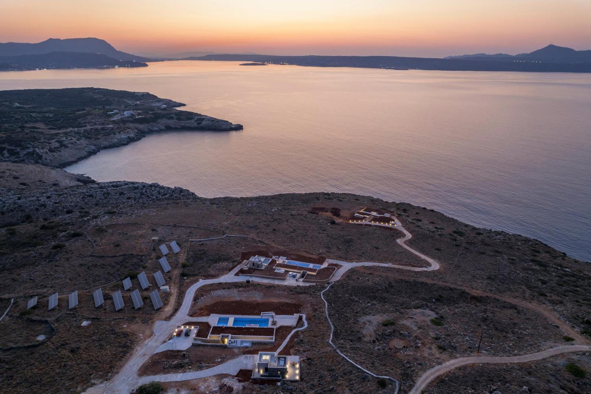 Astelia Luxe Retreat Holiday home Kokkino Chorio