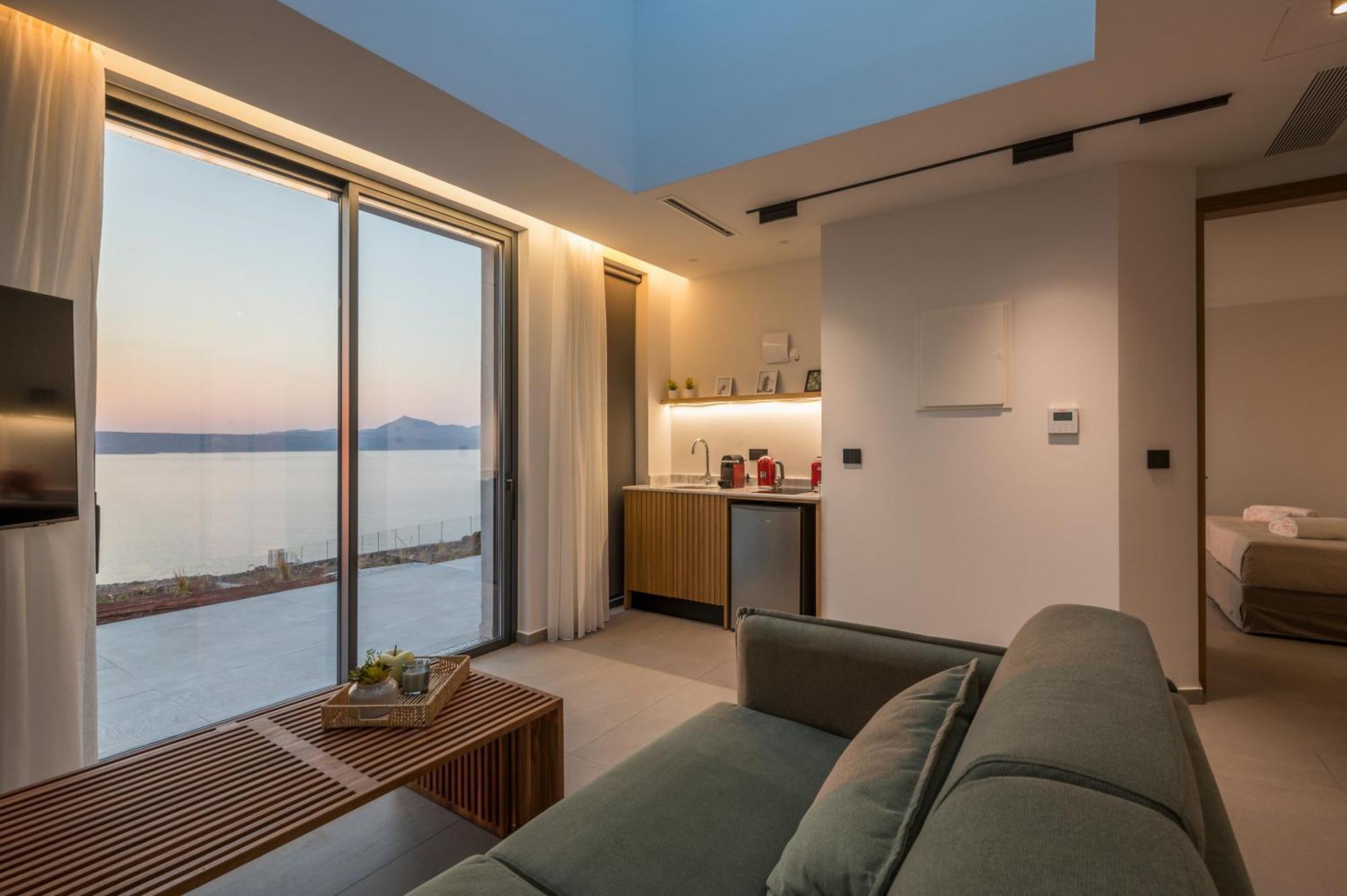 Astelia Luxe Retreat Kokkino Chorio