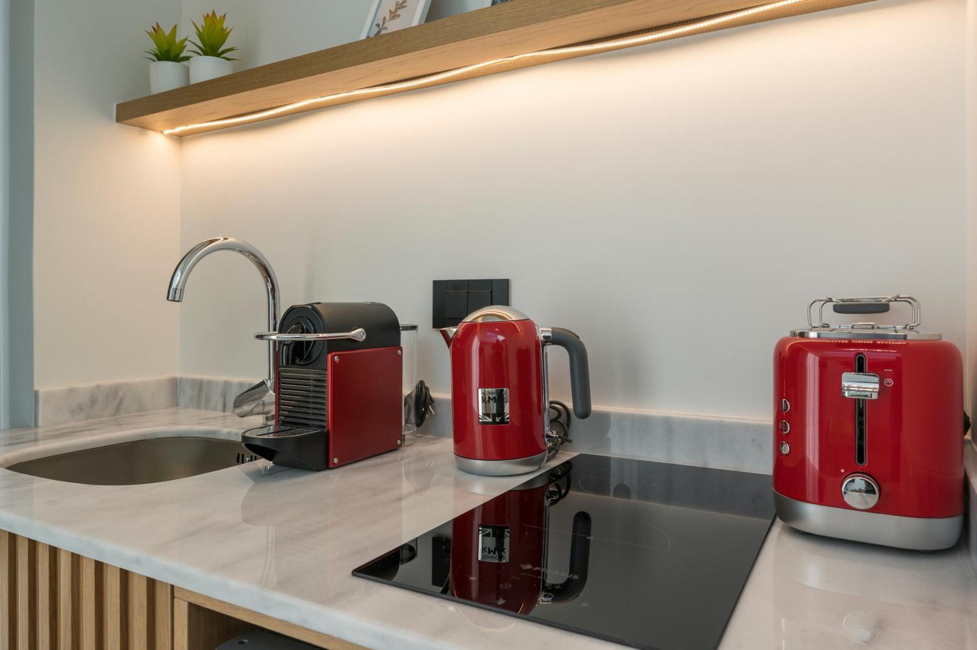 Astelia Luxe Retreat Holiday home *