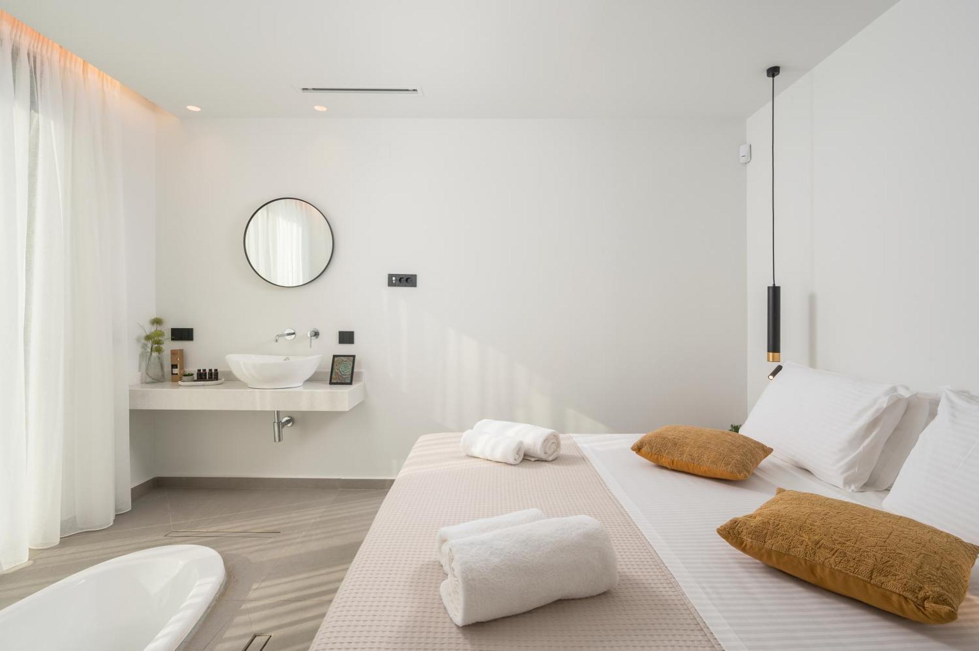 Astelia Luxe Retreat Holiday home Kokkino Chorio