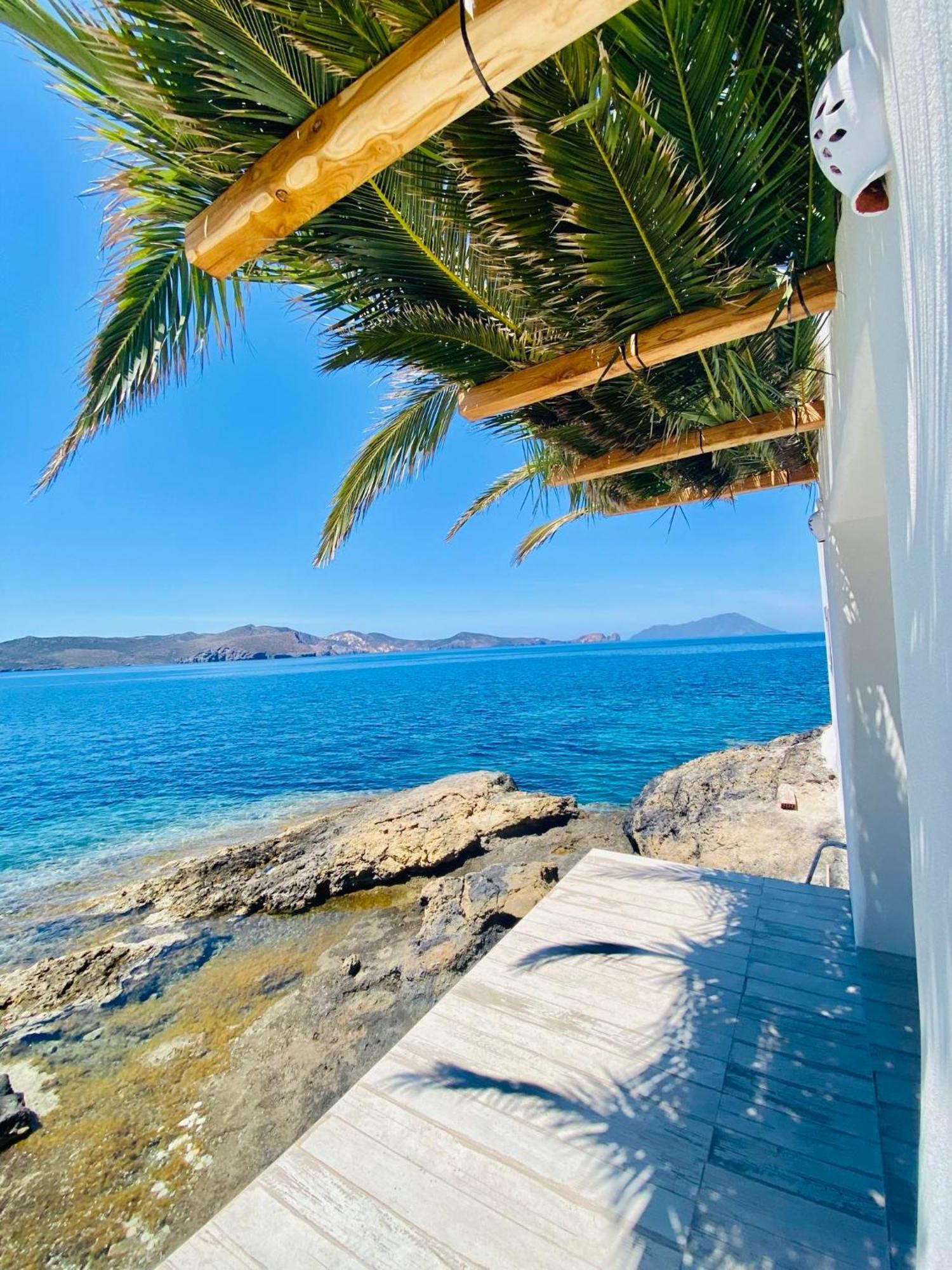 Milos Island-cavo Paradiso Ocean House
