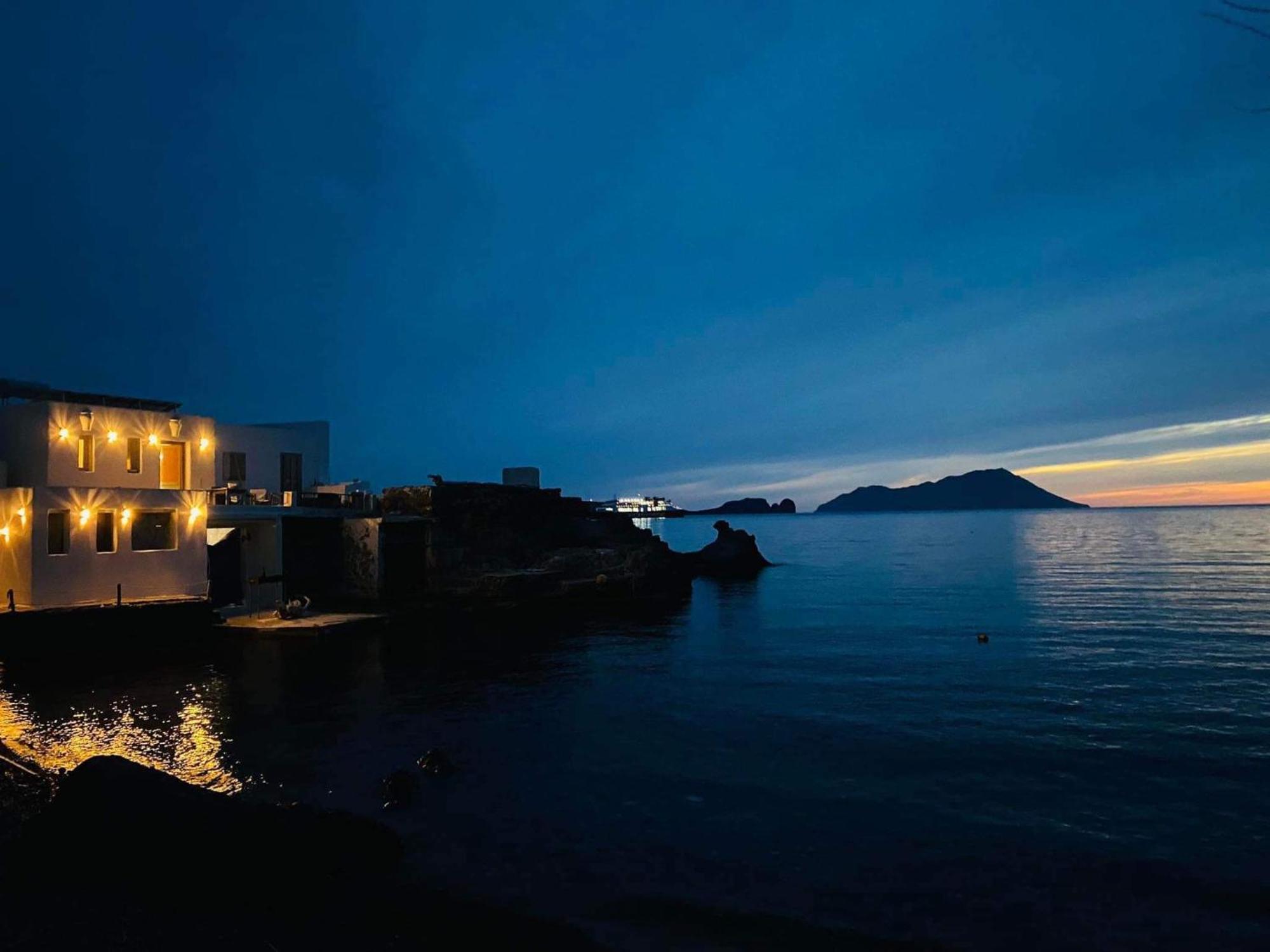 Milos Island-cavo Paradiso Ocean House Apartment Plaka (Milos)