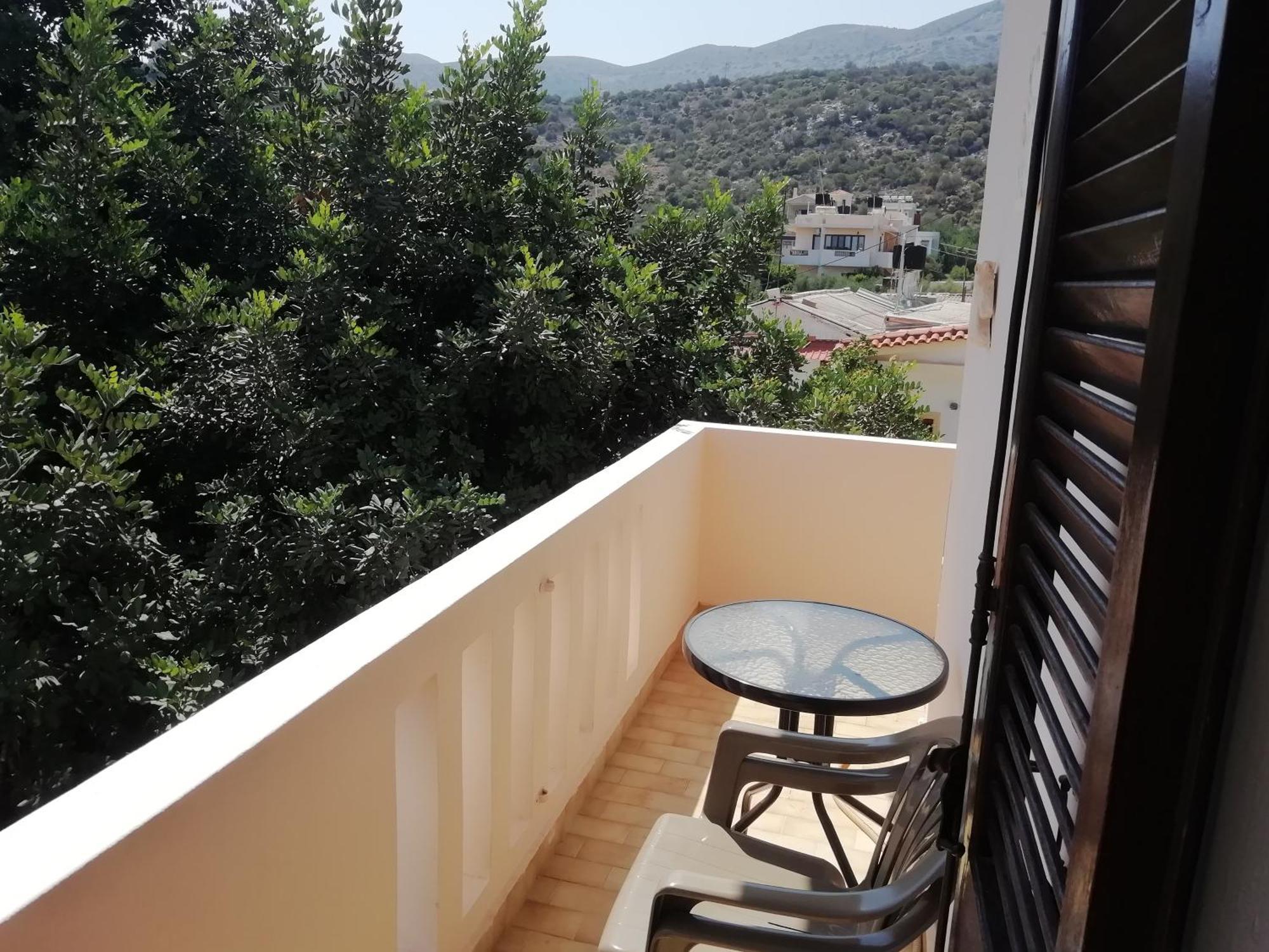 ιδιωτικο διαμερισμα ω Apartment Stalida