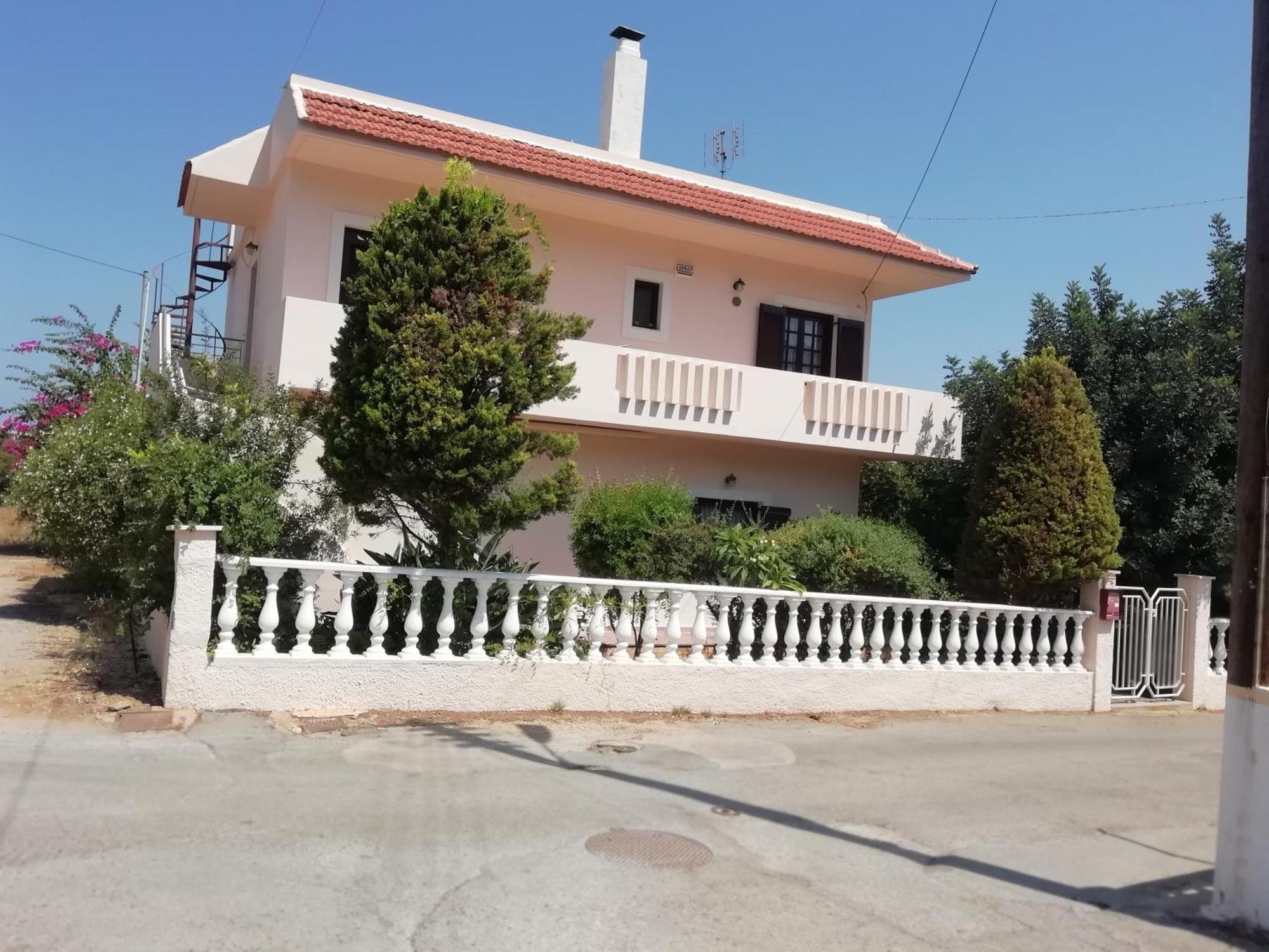 ιδιωτικο διαμερισμα ω *