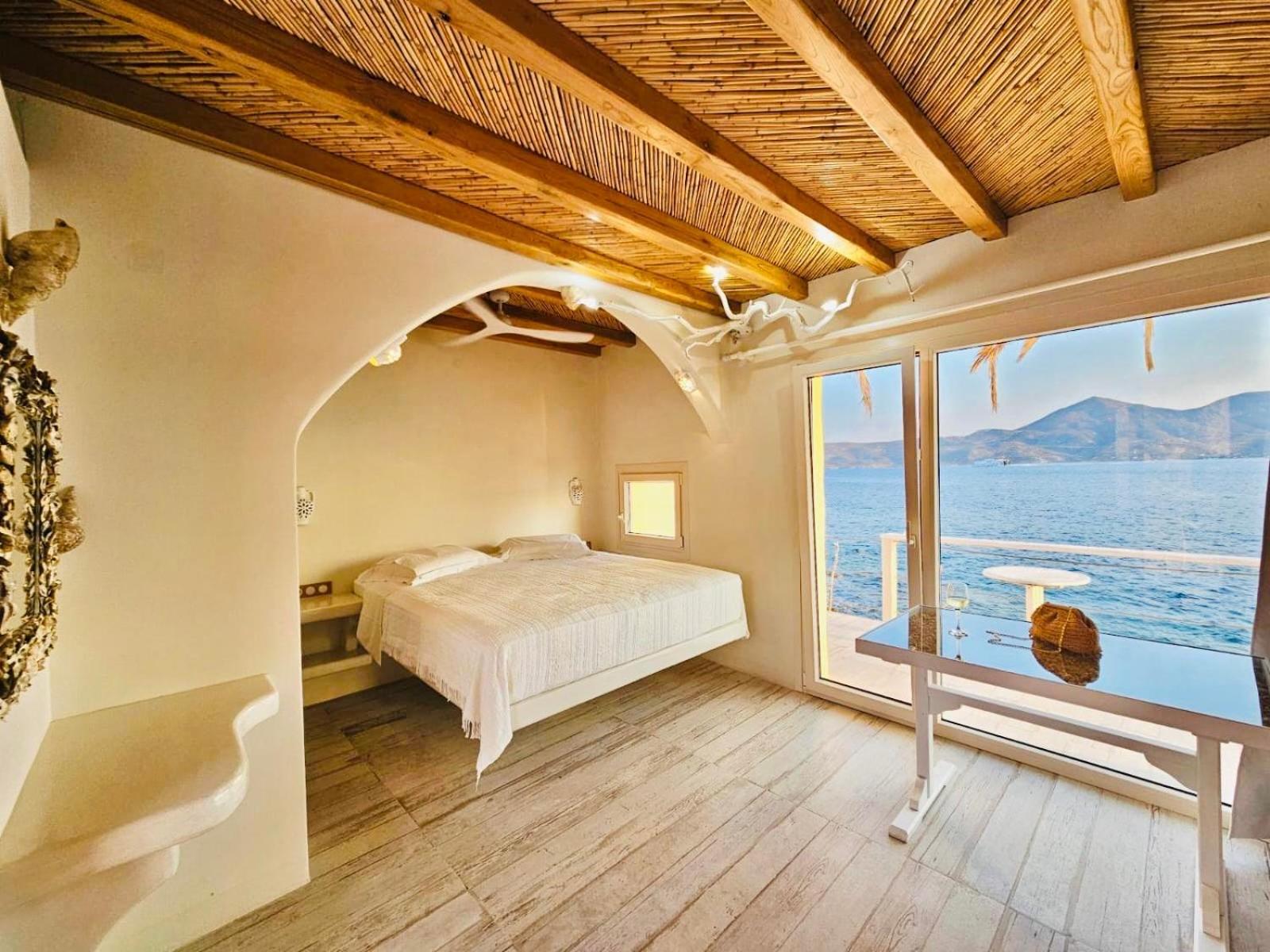 Milos Island-cavo Paradiso Ocean House Apartment *